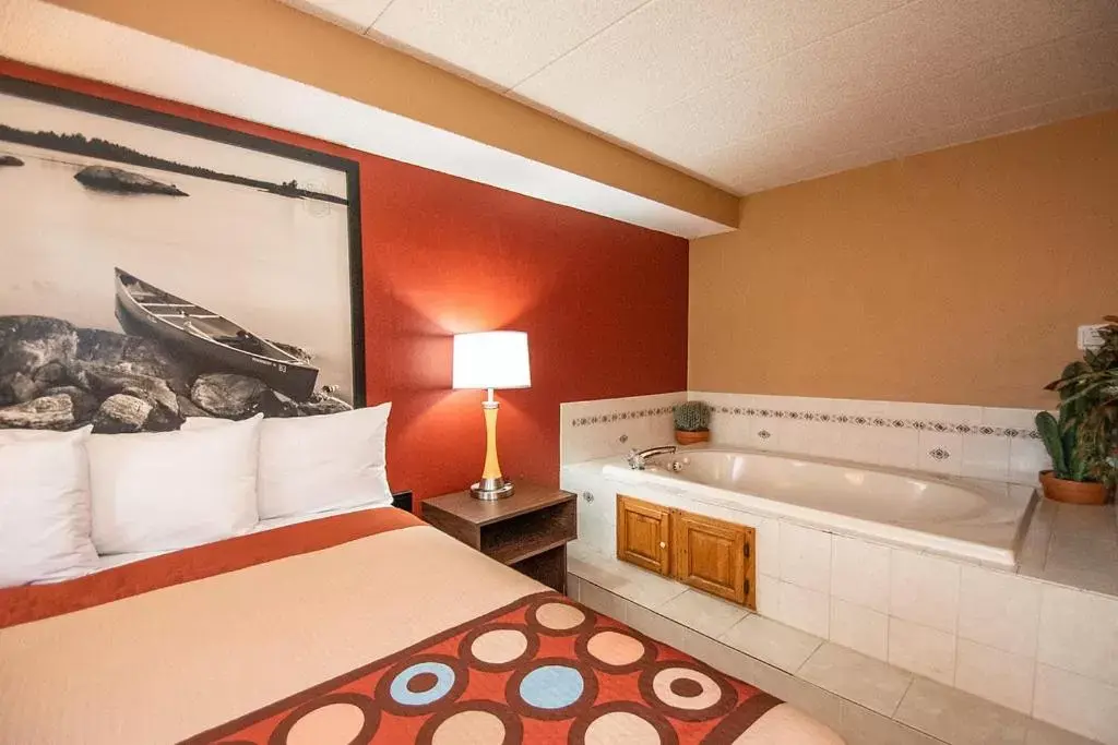 Queen Studio Suite - Non-Smoking in Super 8 by Wyndham Brooklyn Center/MPLS Queen Studio Suite - Non-Smoking in Super 8 by Wyndham Brooklyn Center/MPLS