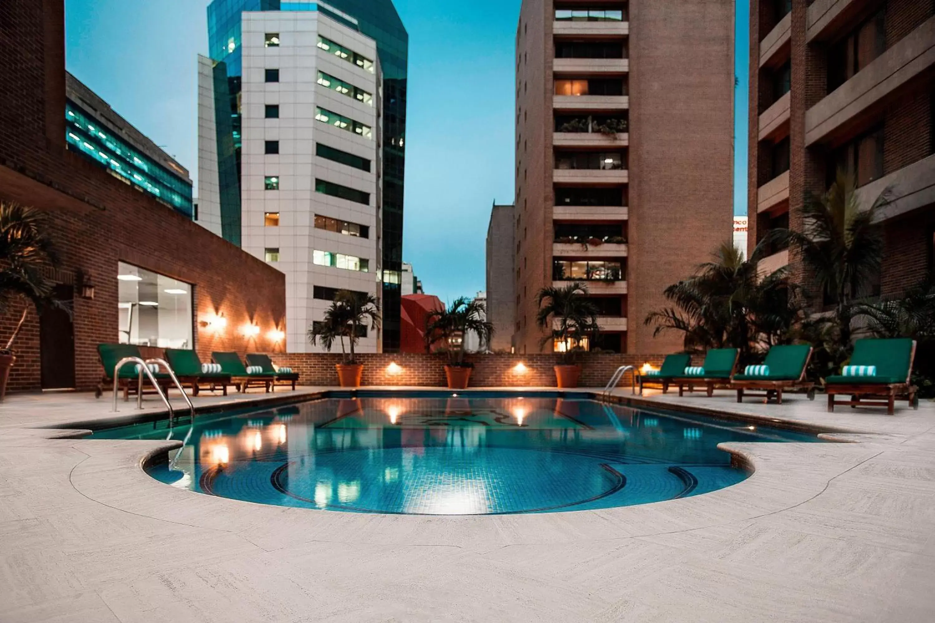 Swimming pool, Property Building in JW Marriott Caracas