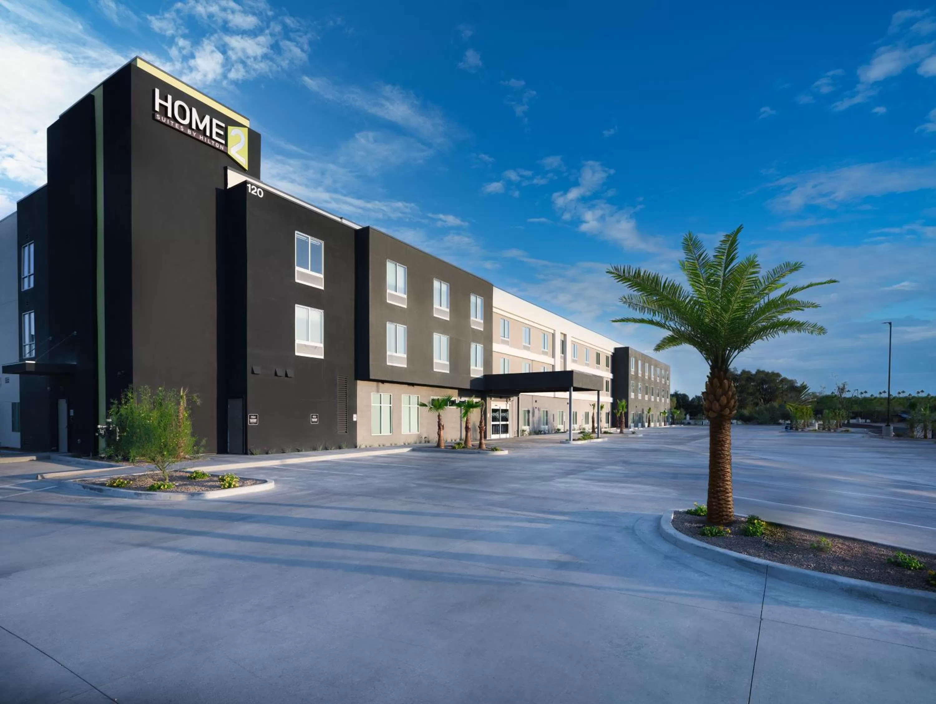 Property building in Home2 Suites By Hilton Lake Havasu City