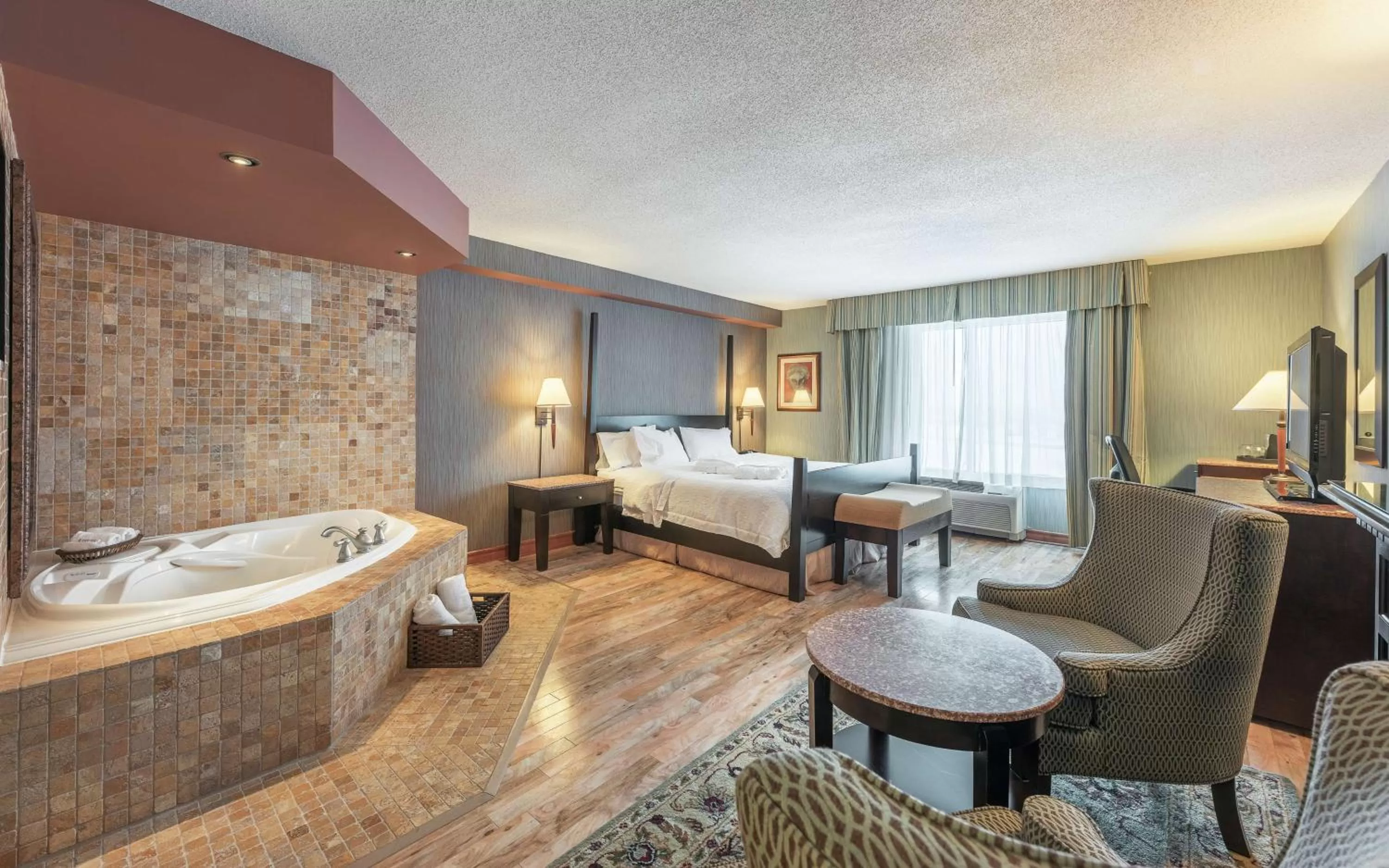 Bathroom, Bed in Hampton Inn & Suites by Hilton Moncton