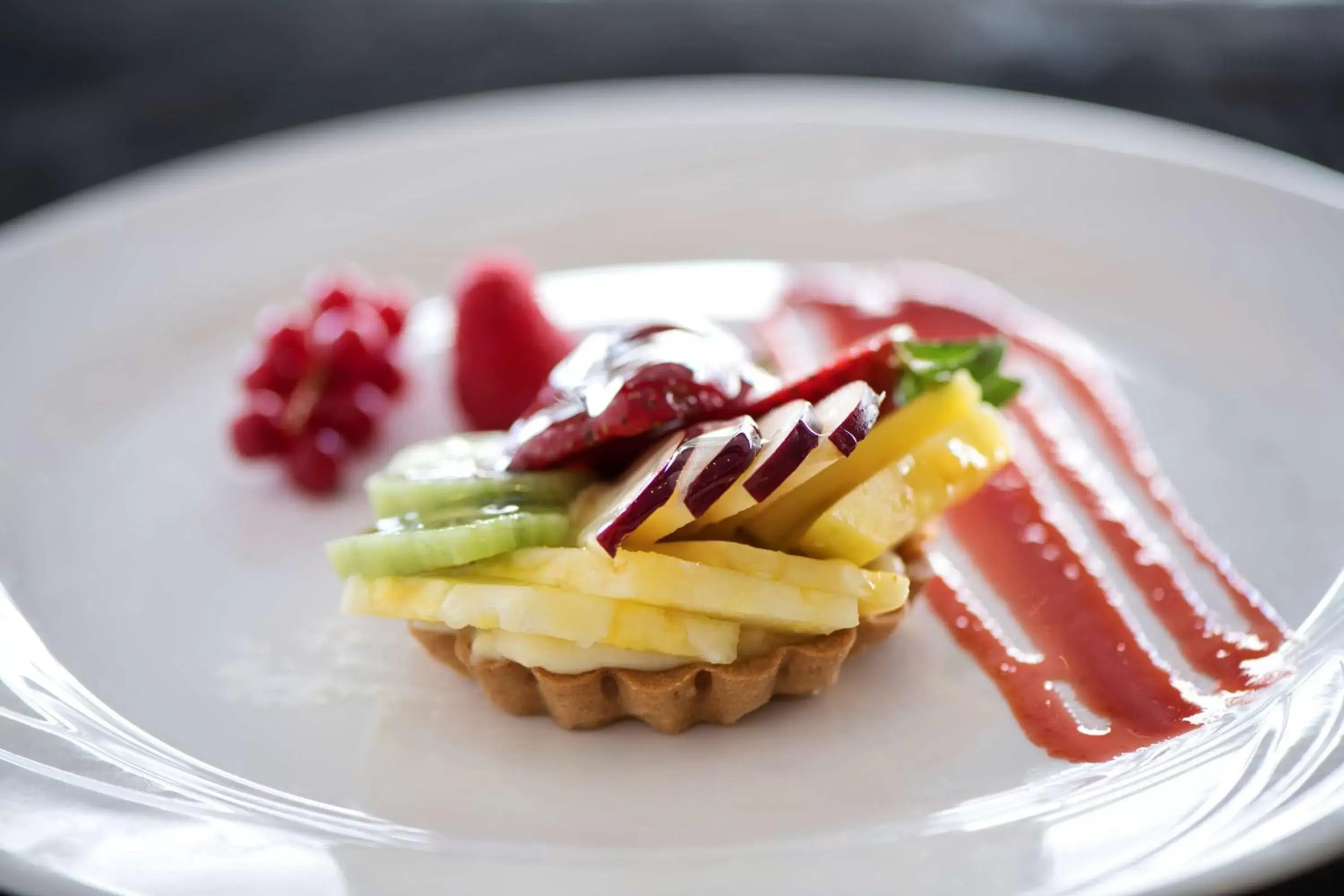 Restaurant/places to eat in Radisson Blu Hotel, Beirut Verdun Restaurant/places to eat in Radisson Blu Hotel, Beirut Verdun