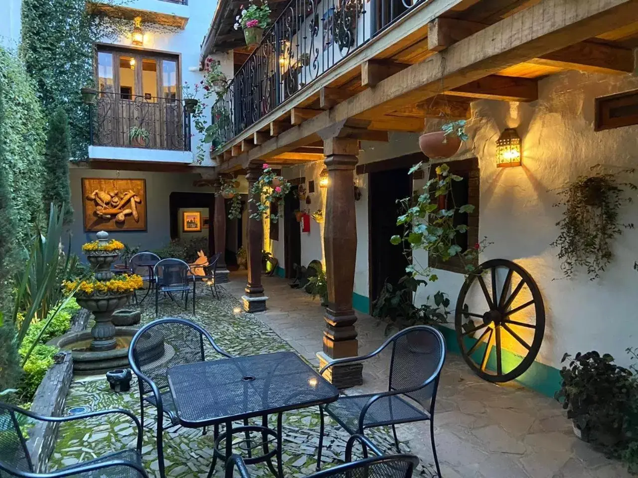 Patio in Hotel Mi Pueblito by Rotamundos