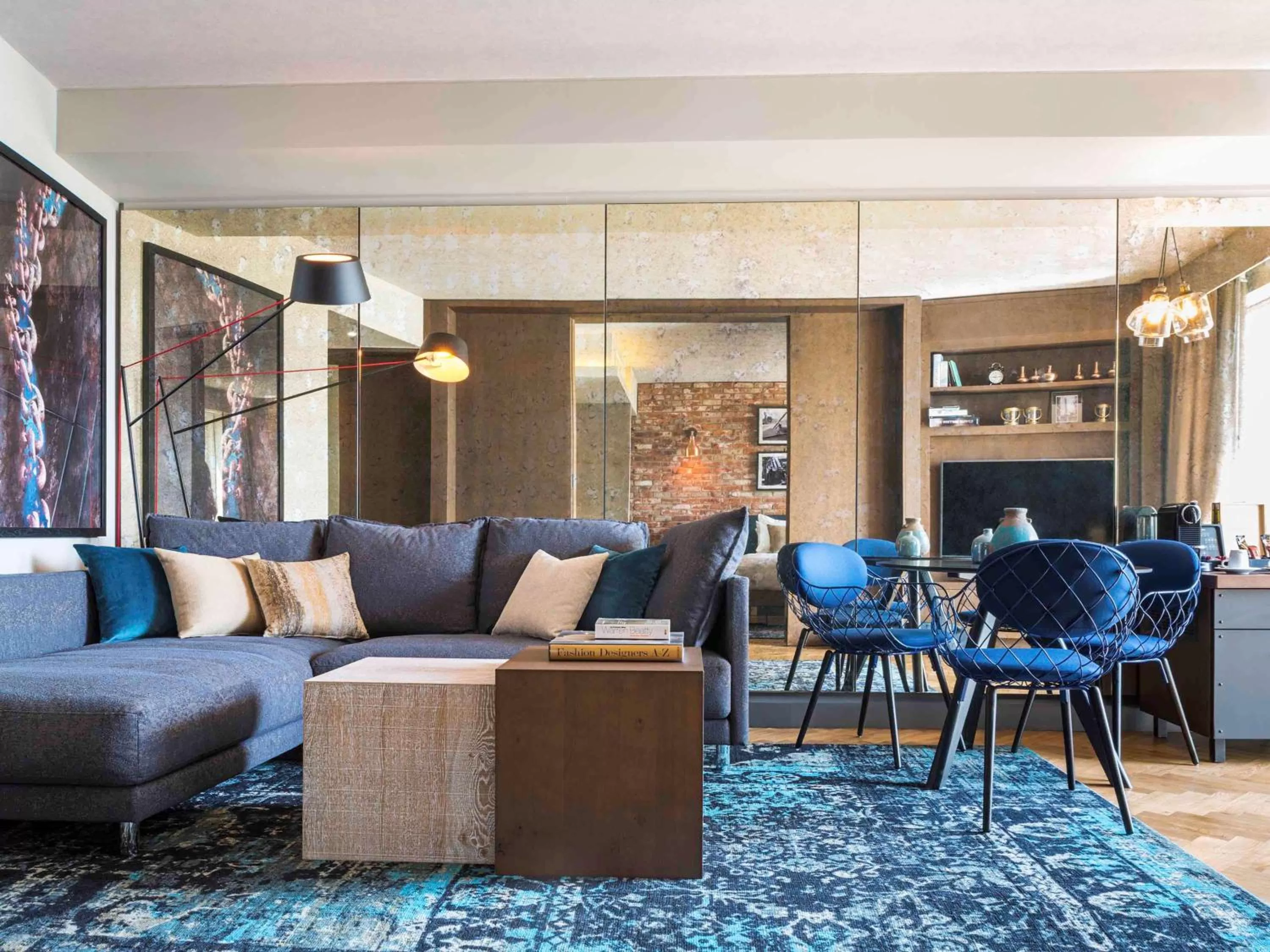 Photo of the whole room in Novotel London Canary Wharf