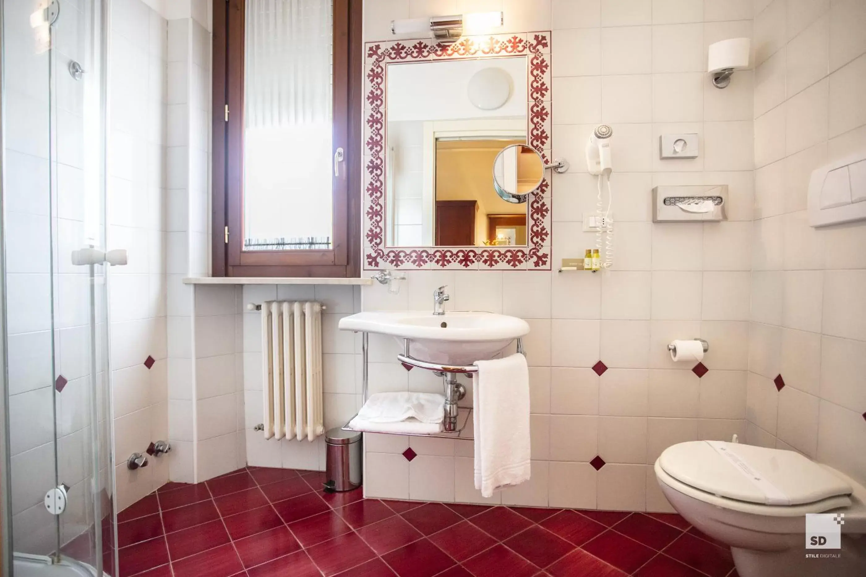 Bathroom in Hotel Alessandro Della Spina