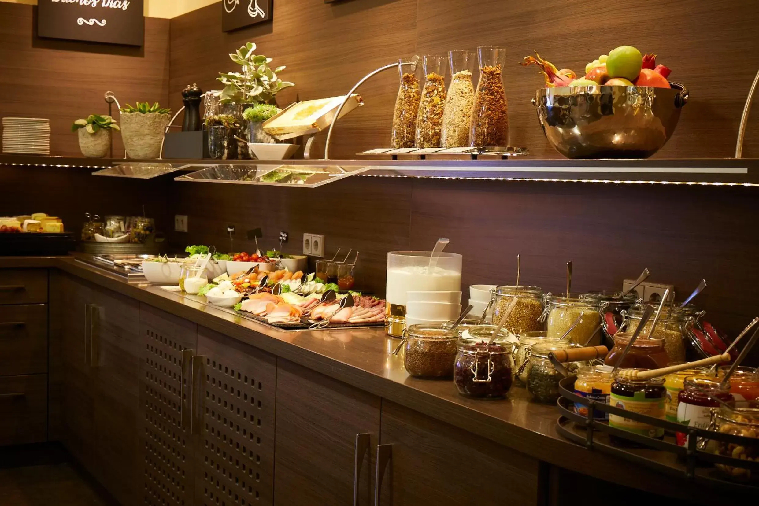 Food and drinks in Hotel Mirabell by Maier Privathotels