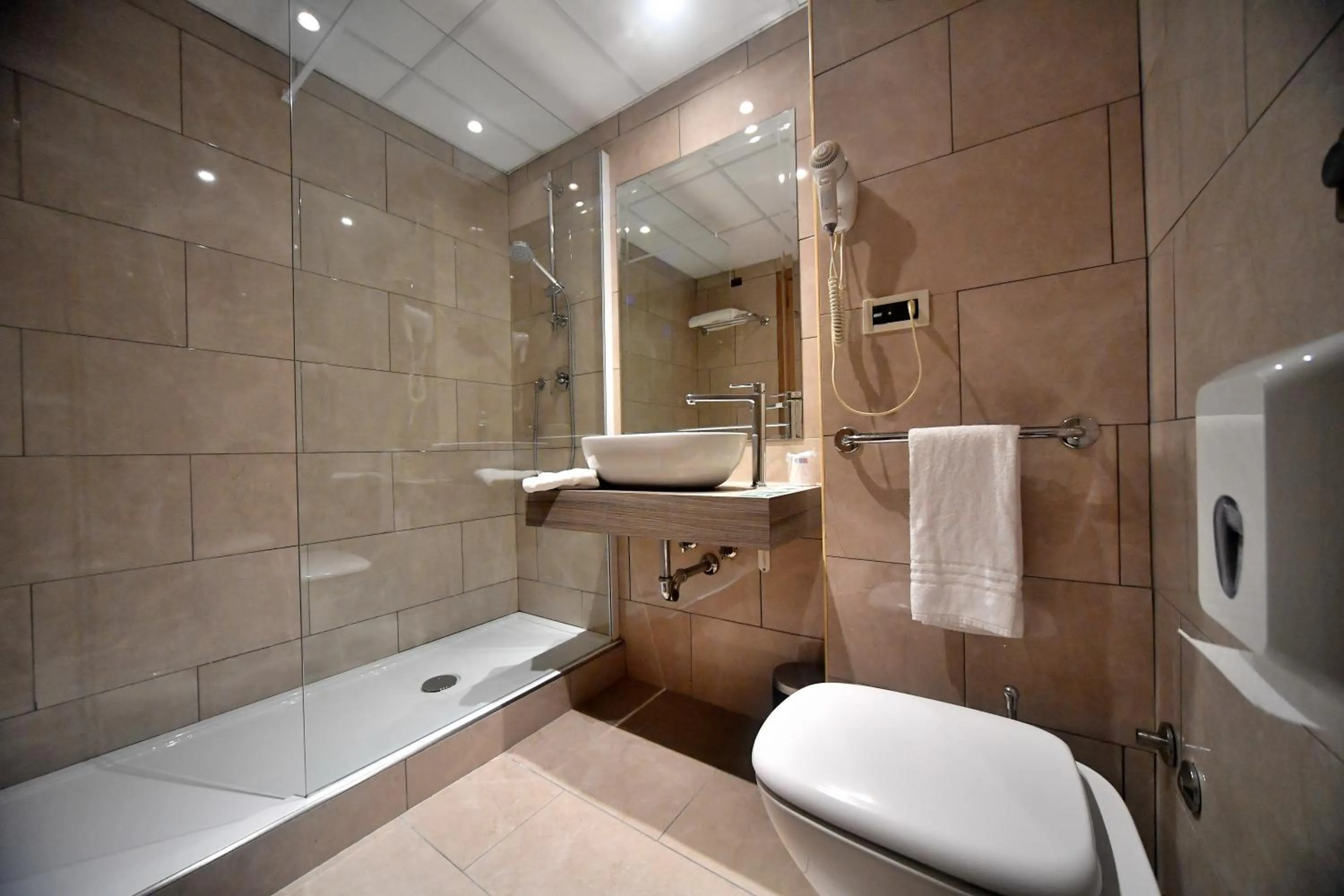 Lobby or reception in Palace Inn Rome Fiano