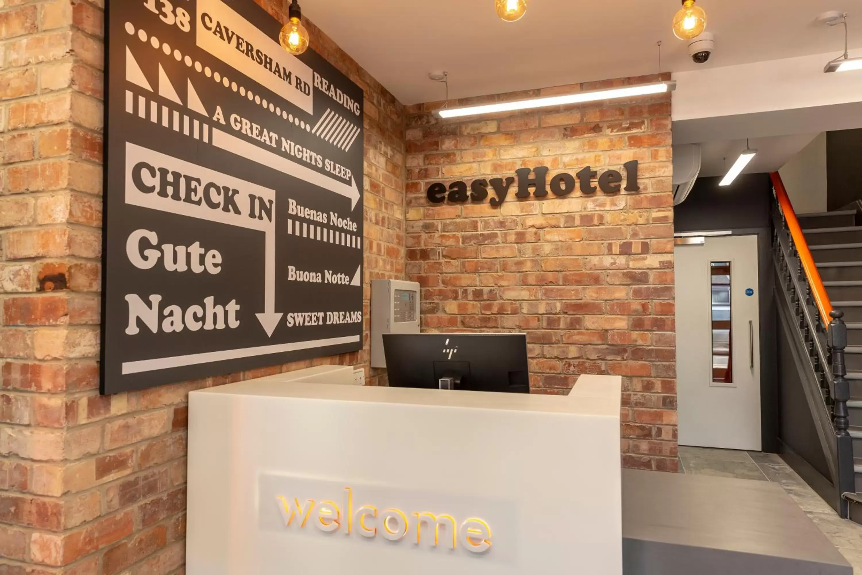 Lobby or reception, Lobby/Reception in Easyhotel Reading