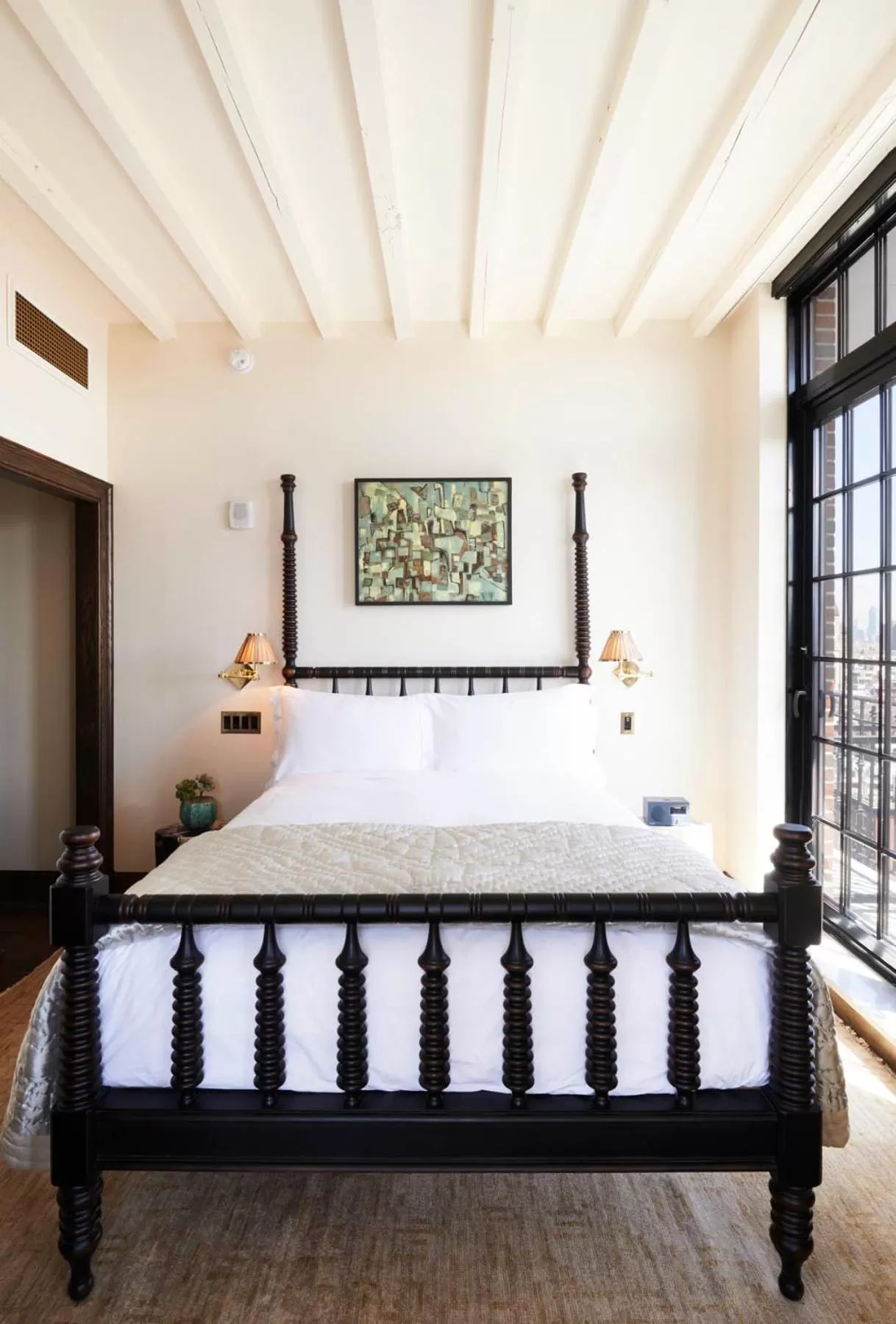 Bed in The Ludlow Hotel