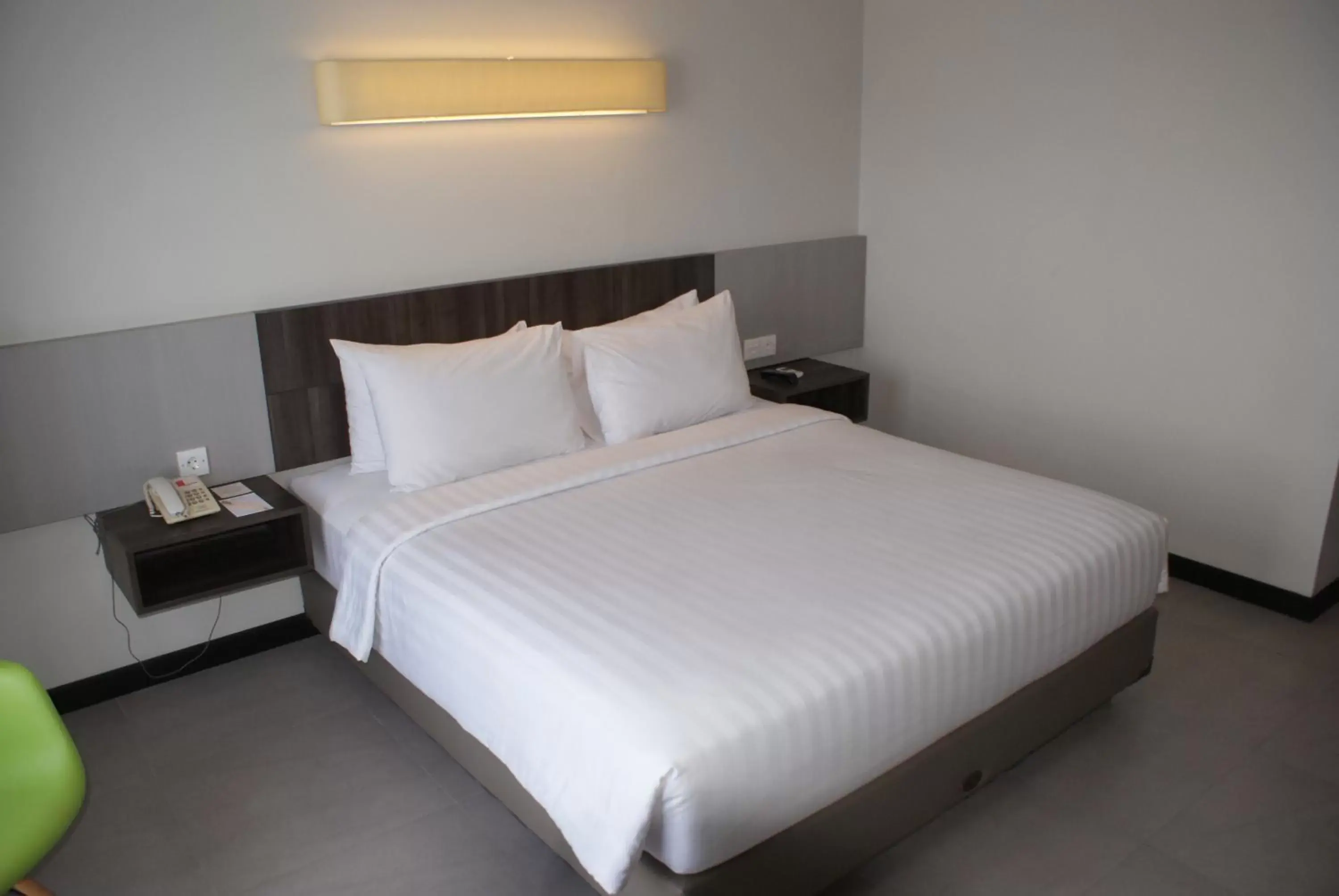 Bedroom, Bed in Swiss-Belhotel Borneo Samarinda