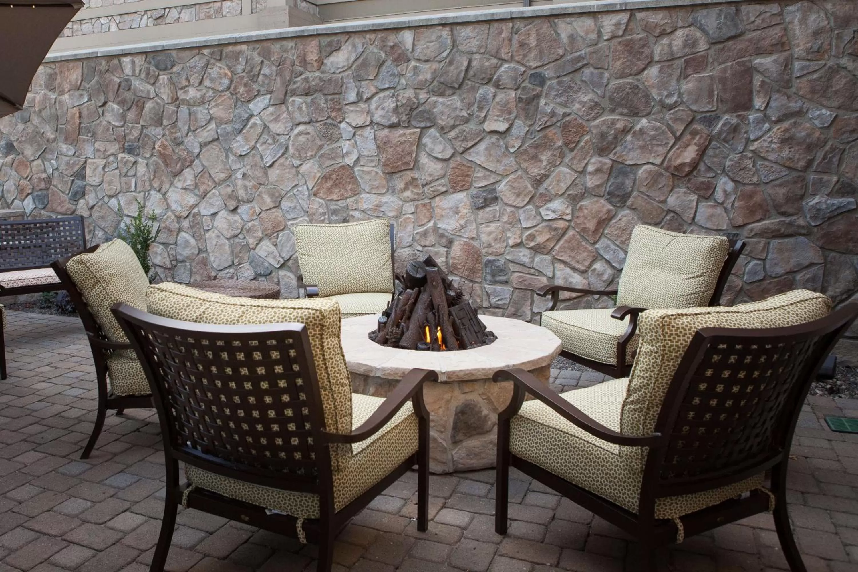 Patio in Hilton Garden Inn Boise / Eagle