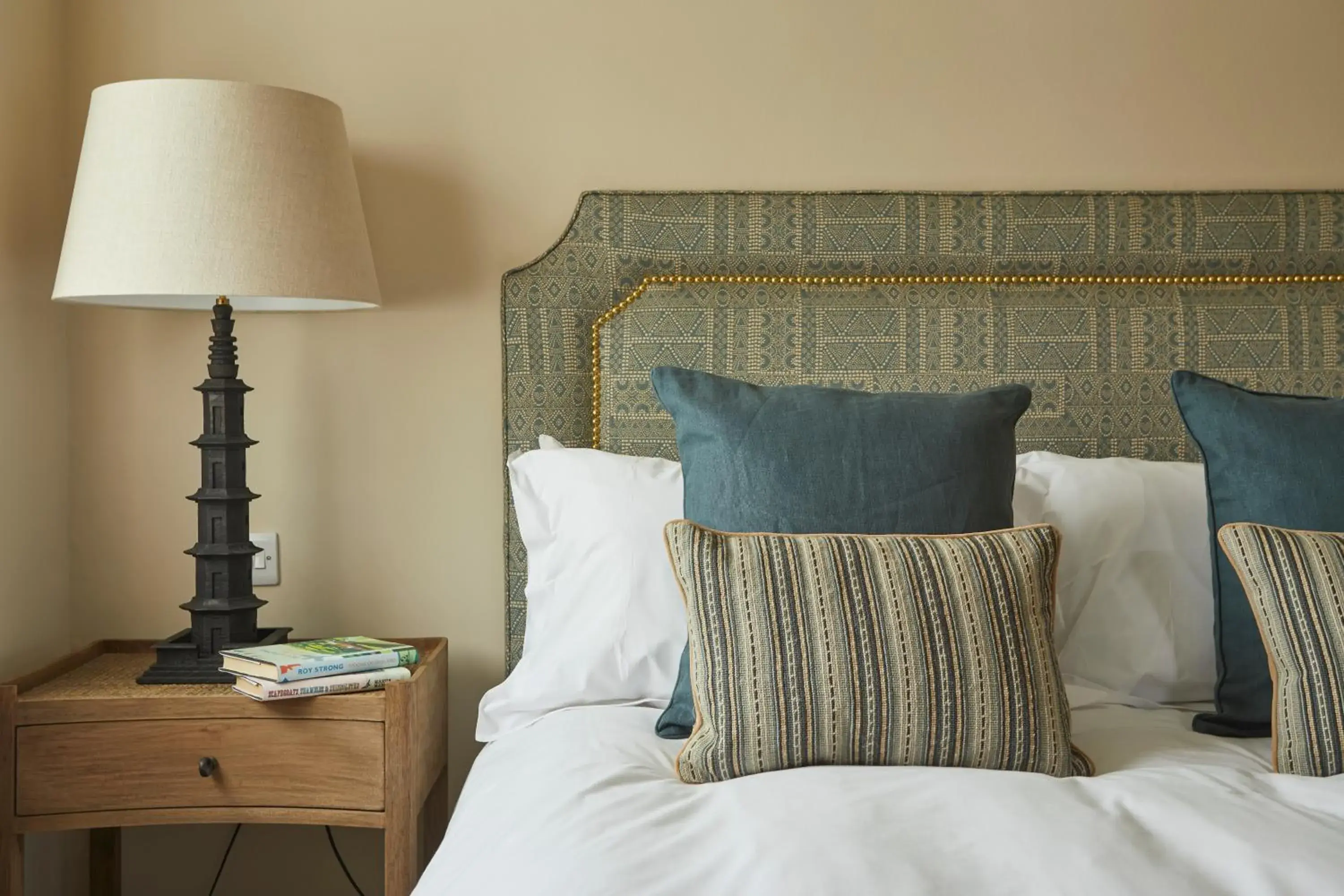 King Room - single occupancy in Crown and Anchor King Room - single occupancy in Crown and Anchor