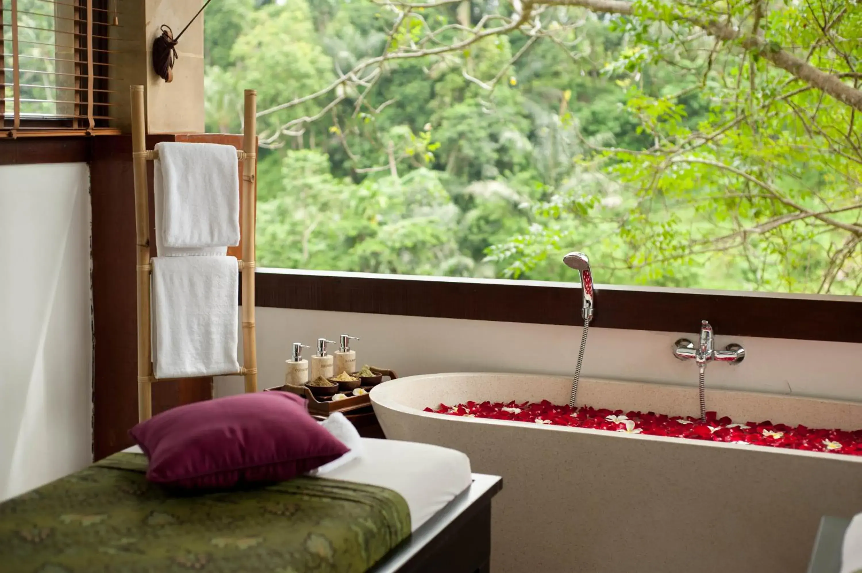 Spa and wellness centre/facilities in Beji Ubud Resort Spa and wellness centre/facilities in Beji Ubud Resort