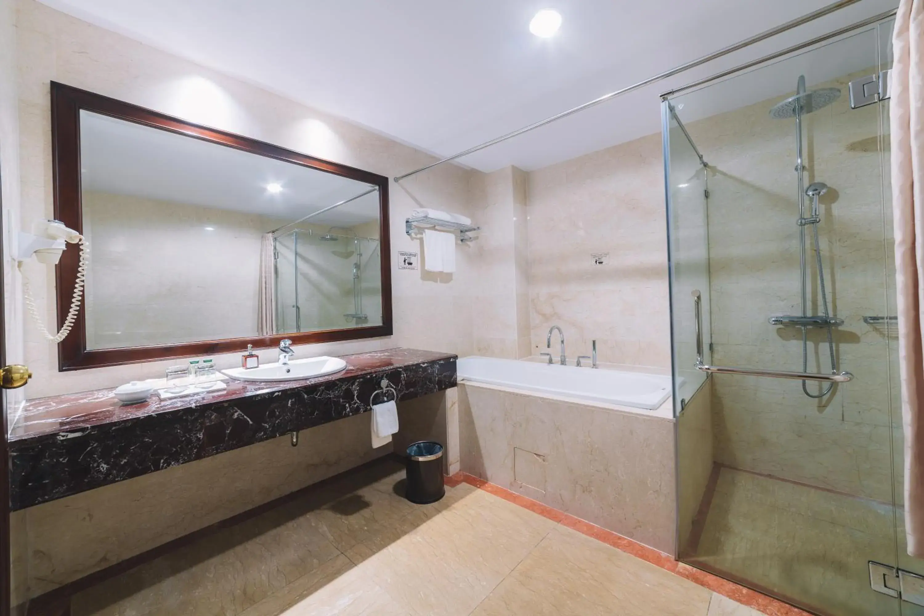Shower, Bathroom in Saigon Dalat Hotel