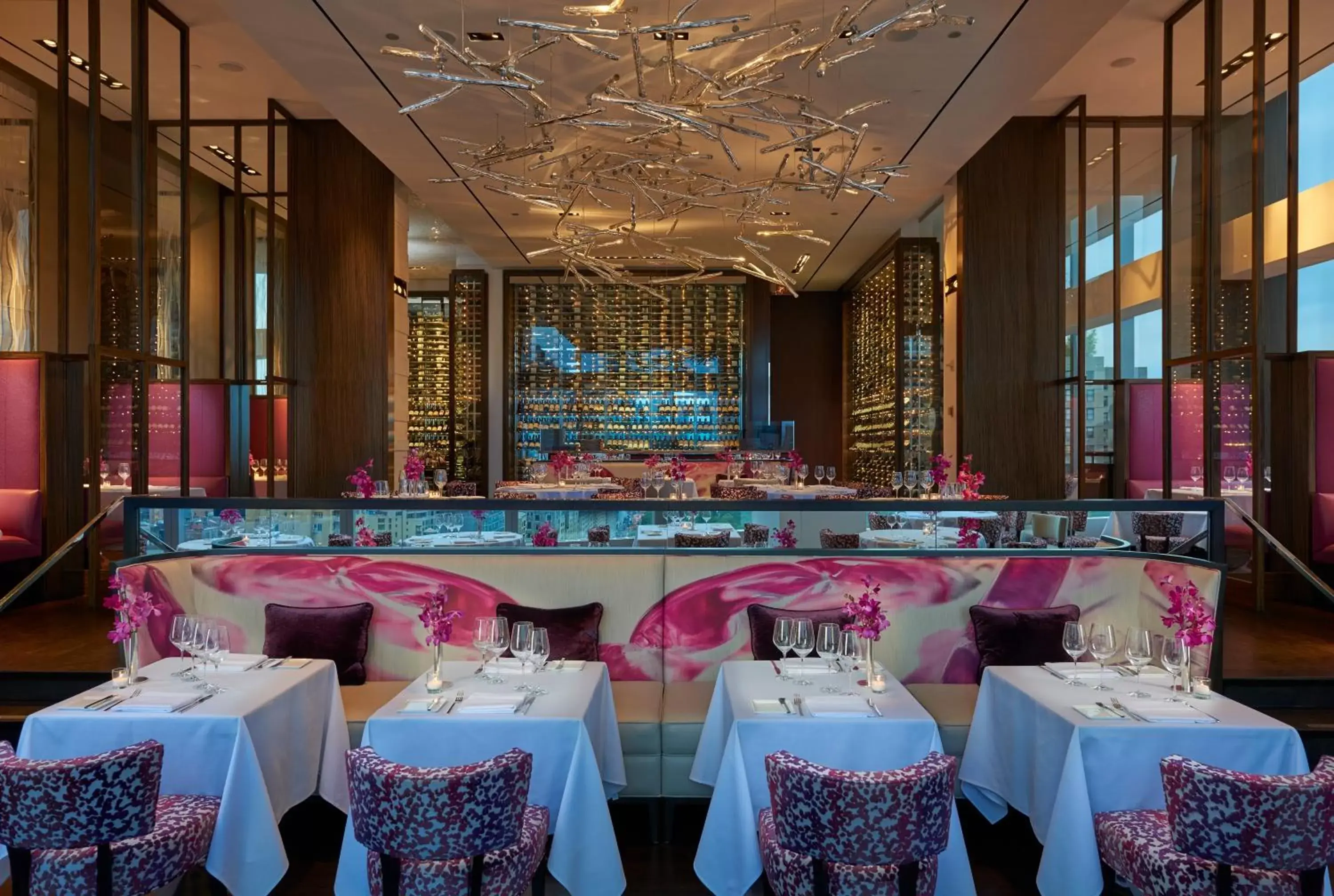 Restaurant/Places to Eat in Mandarin Oriental New York