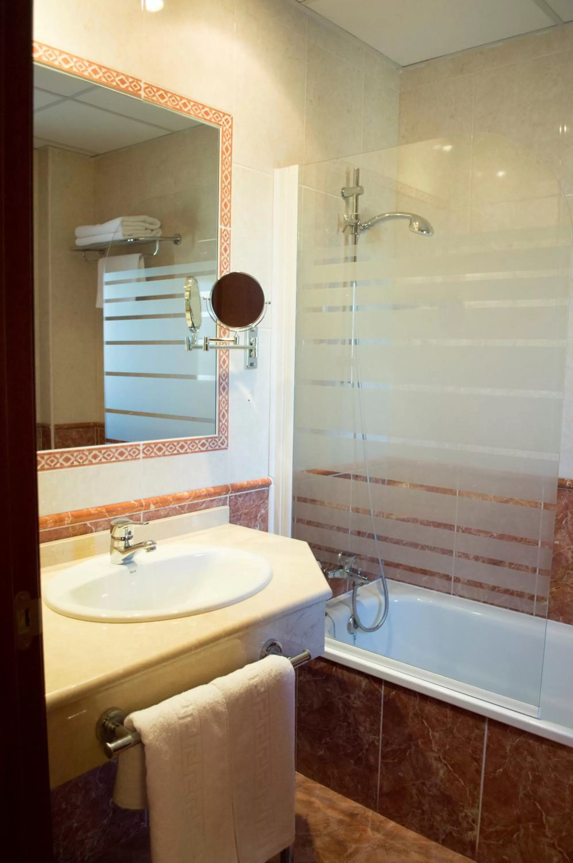 Bathroom in La Posada del Molino