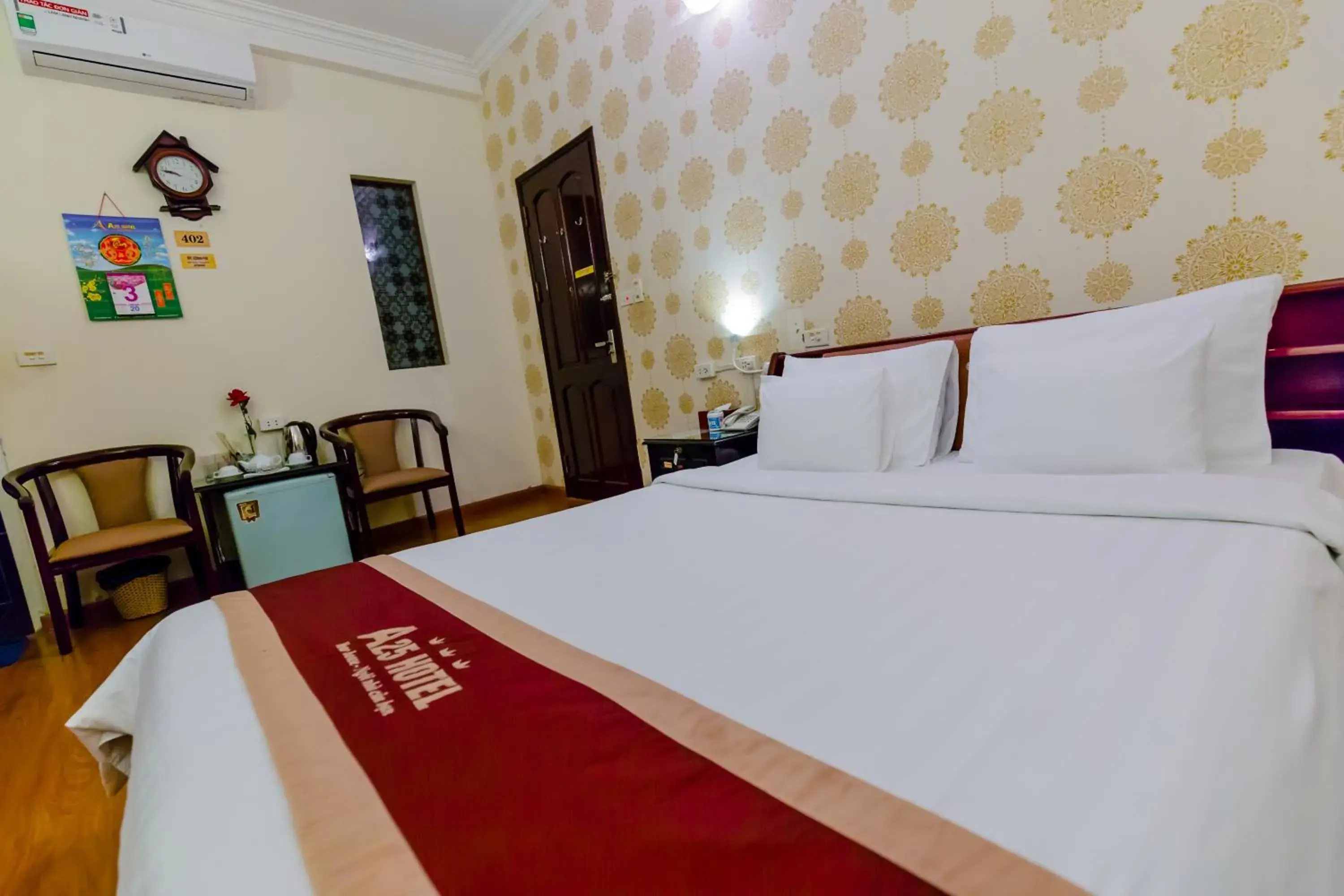 Bed in A25 Hotel - Hoàng Quốc Việt