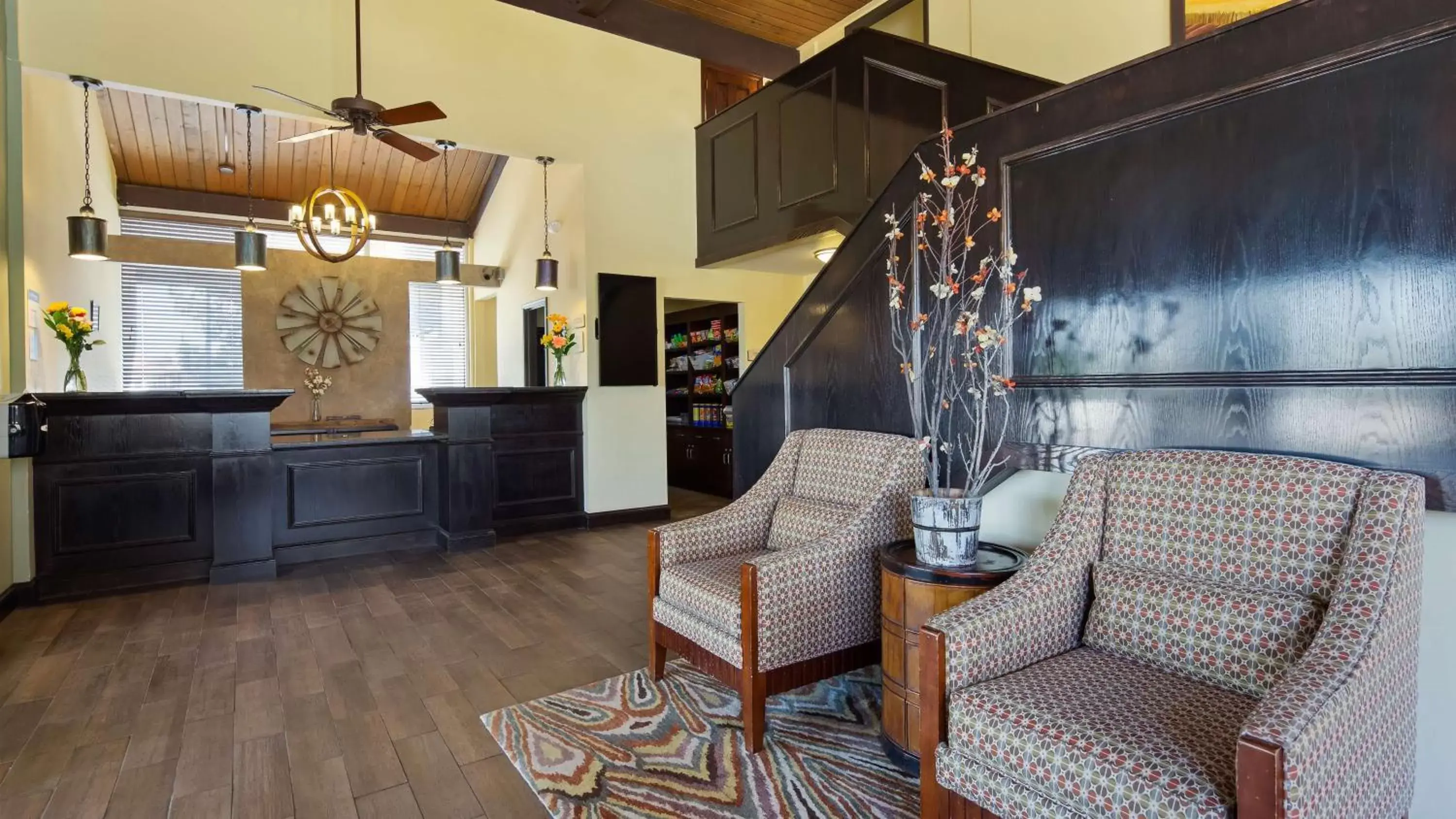 Lobby or reception in Best Western Sundowner Lobby or reception in Best Western Sundowner