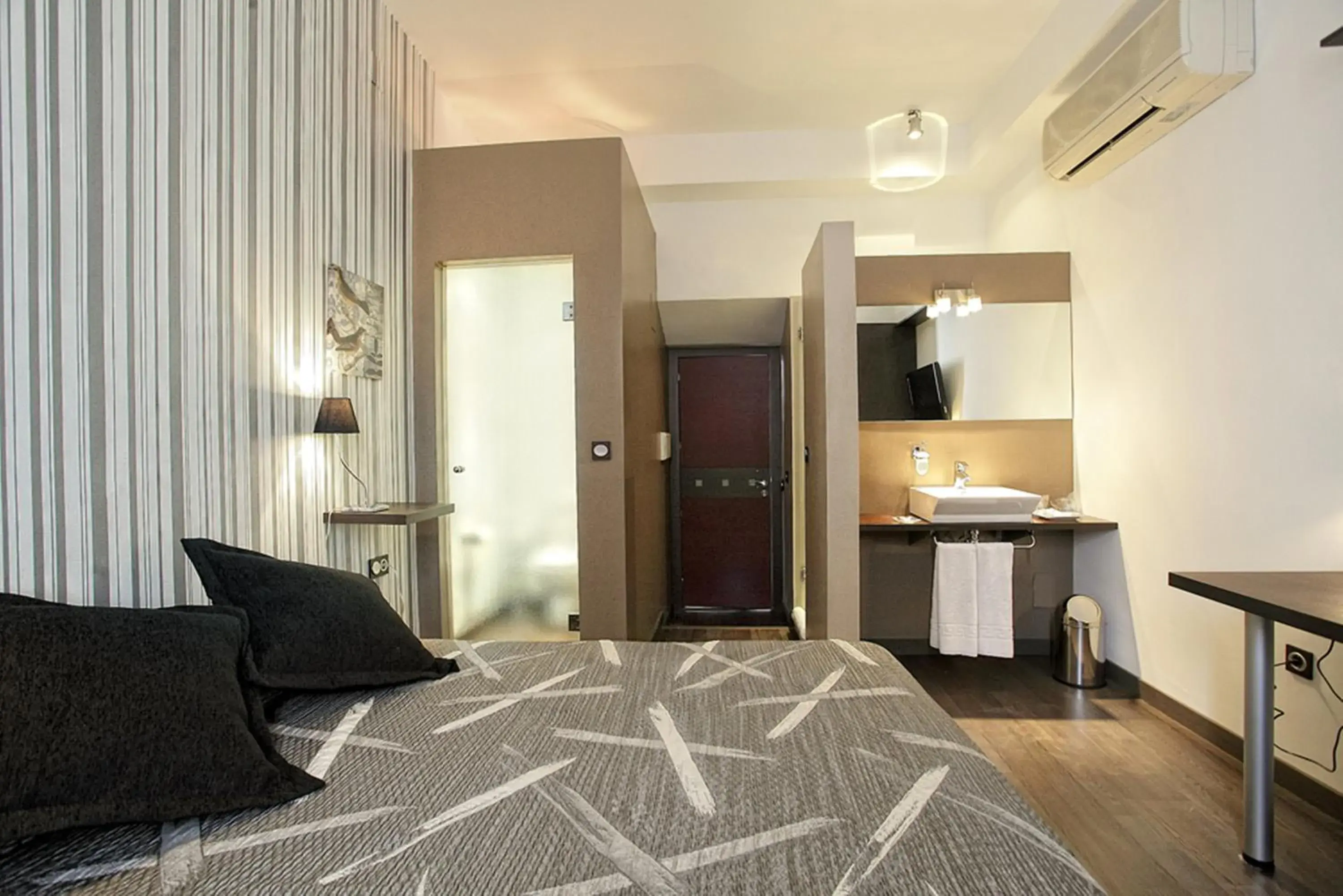 Double or Twin Room in Alvaro de Torres Boutique