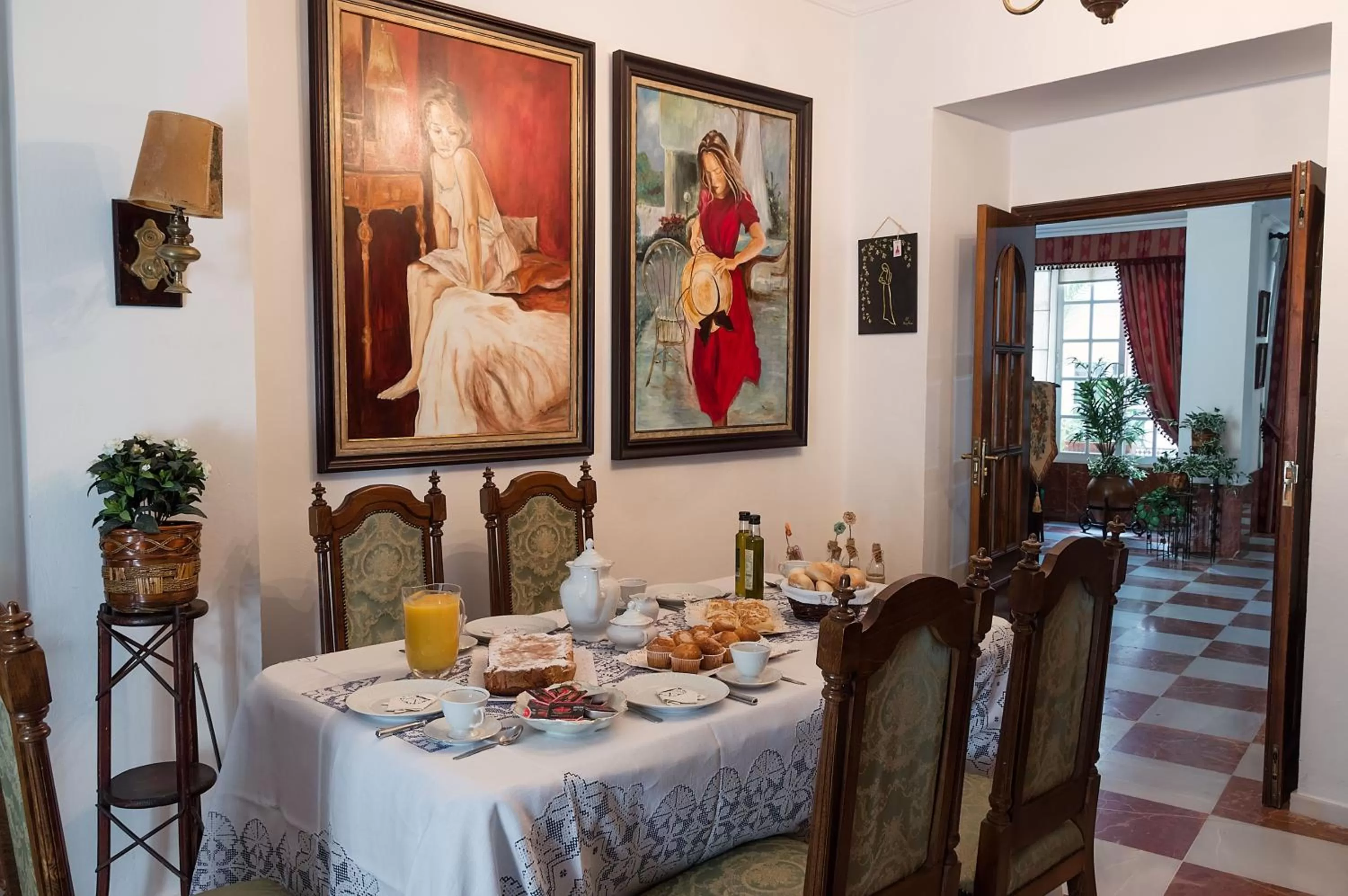 Meals in Boutique house LujoPobre