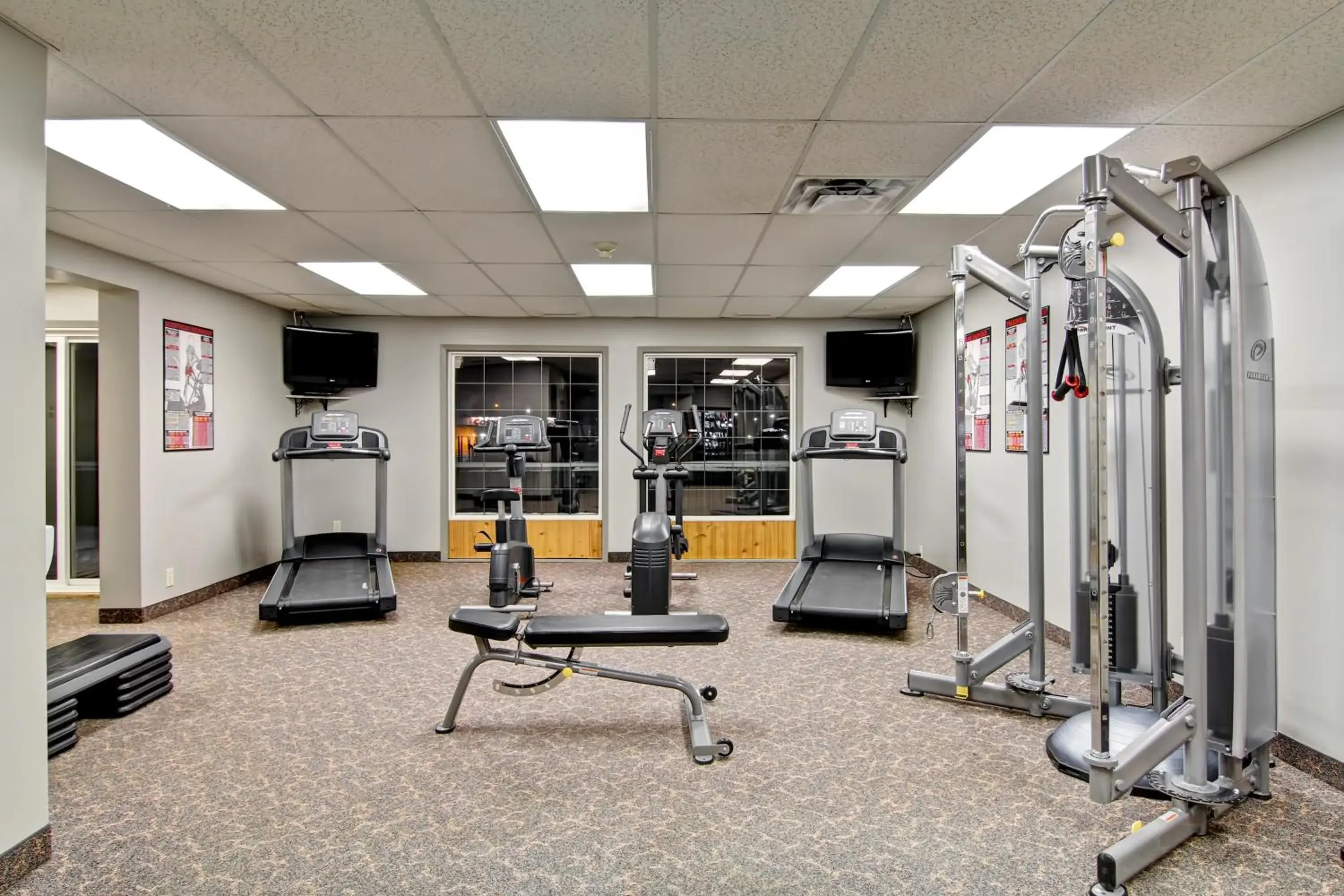 Fitness centre/facilities, Fitness Center/Facilities in Stanford Inn - Grande Prairie