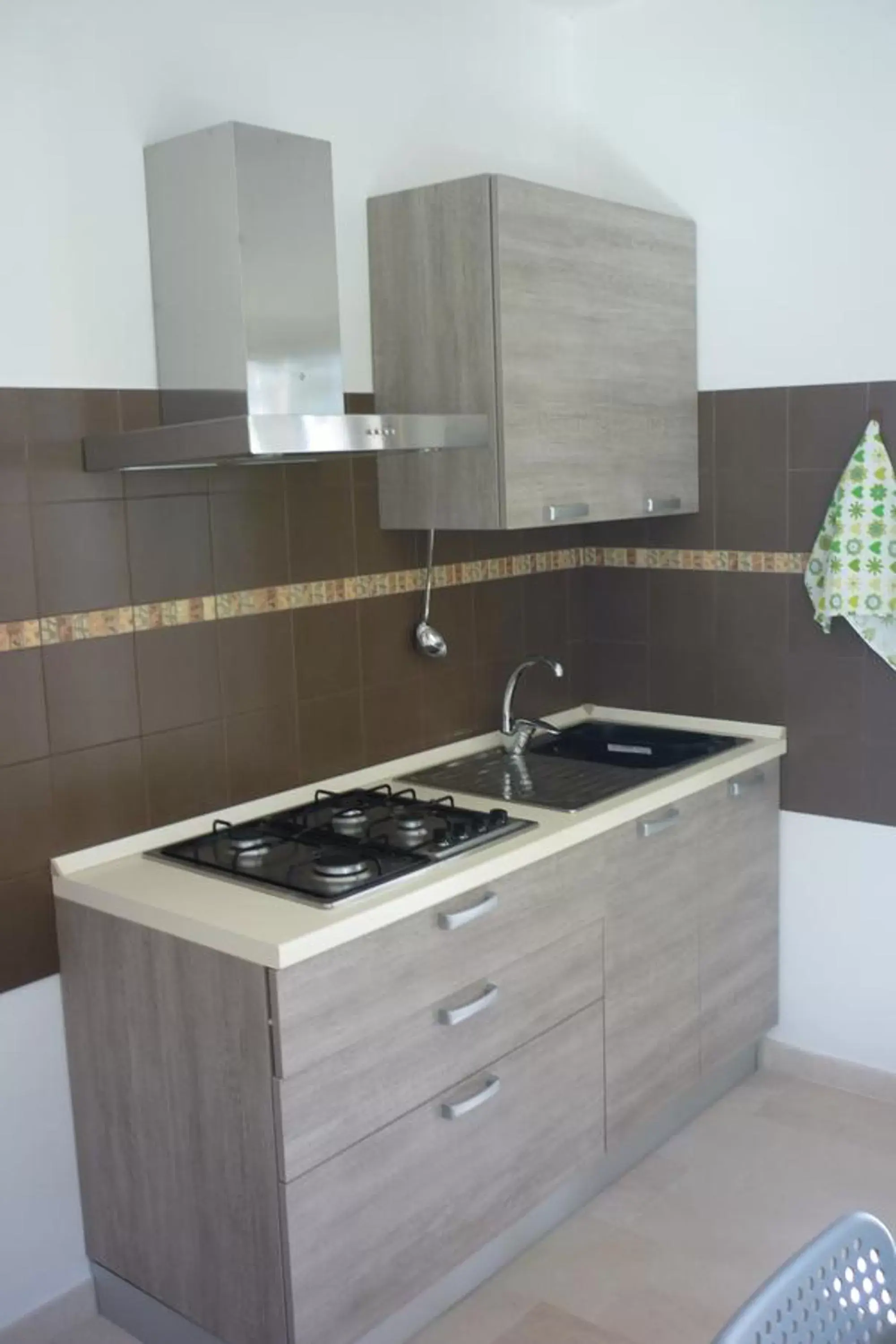 Kitchen or kitchenette, Kitchen/Kitchenette in Villa Soleanna Residence