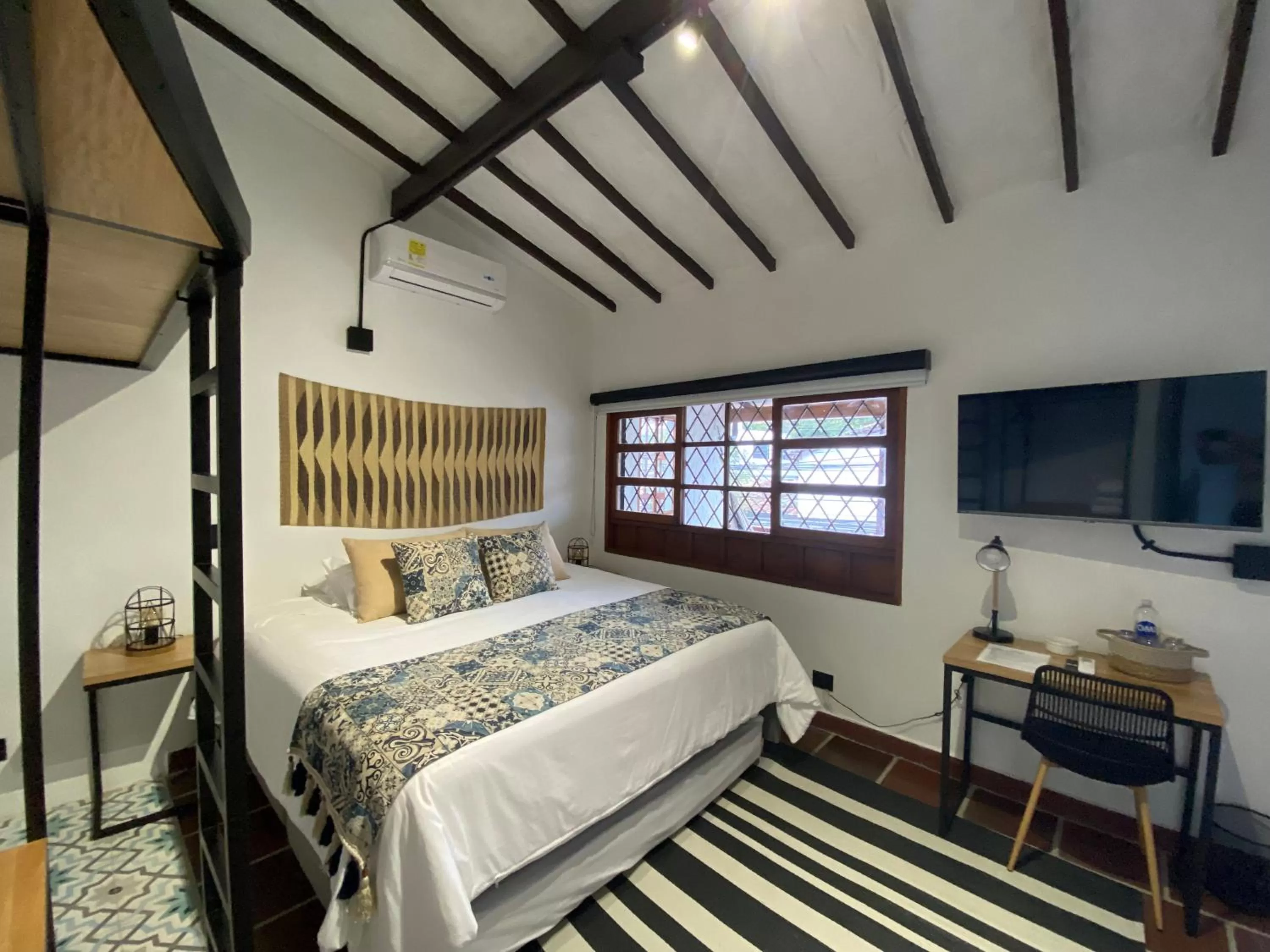 TV and multimedia, Bed in Casa Medallo