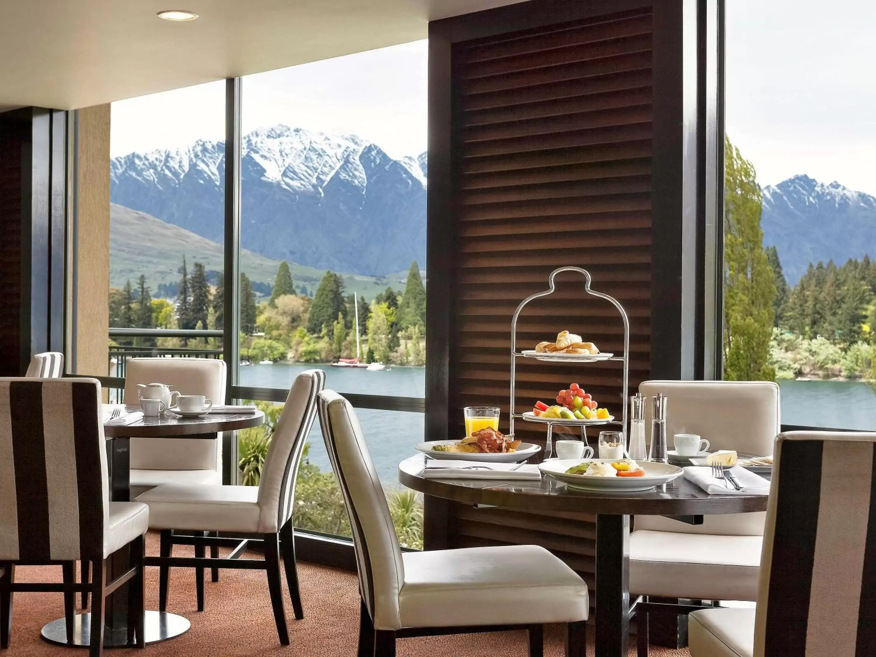 Restaurant/Places to Eat in Hotel St Moritz Queenstown - MGallery by Sofitel