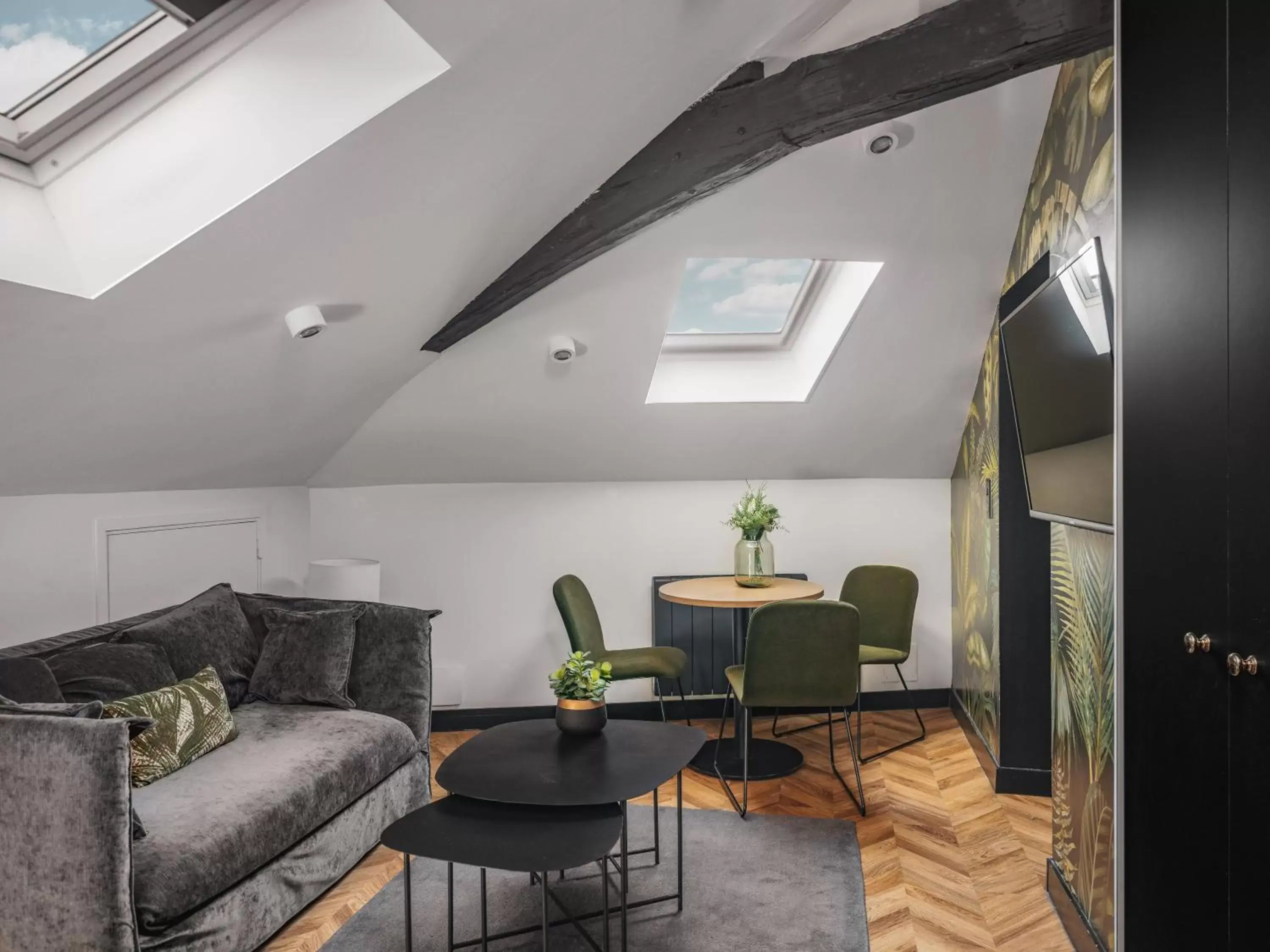 Living room, Seating Area in Maisons du Monde Hotel & Suites - Nantes