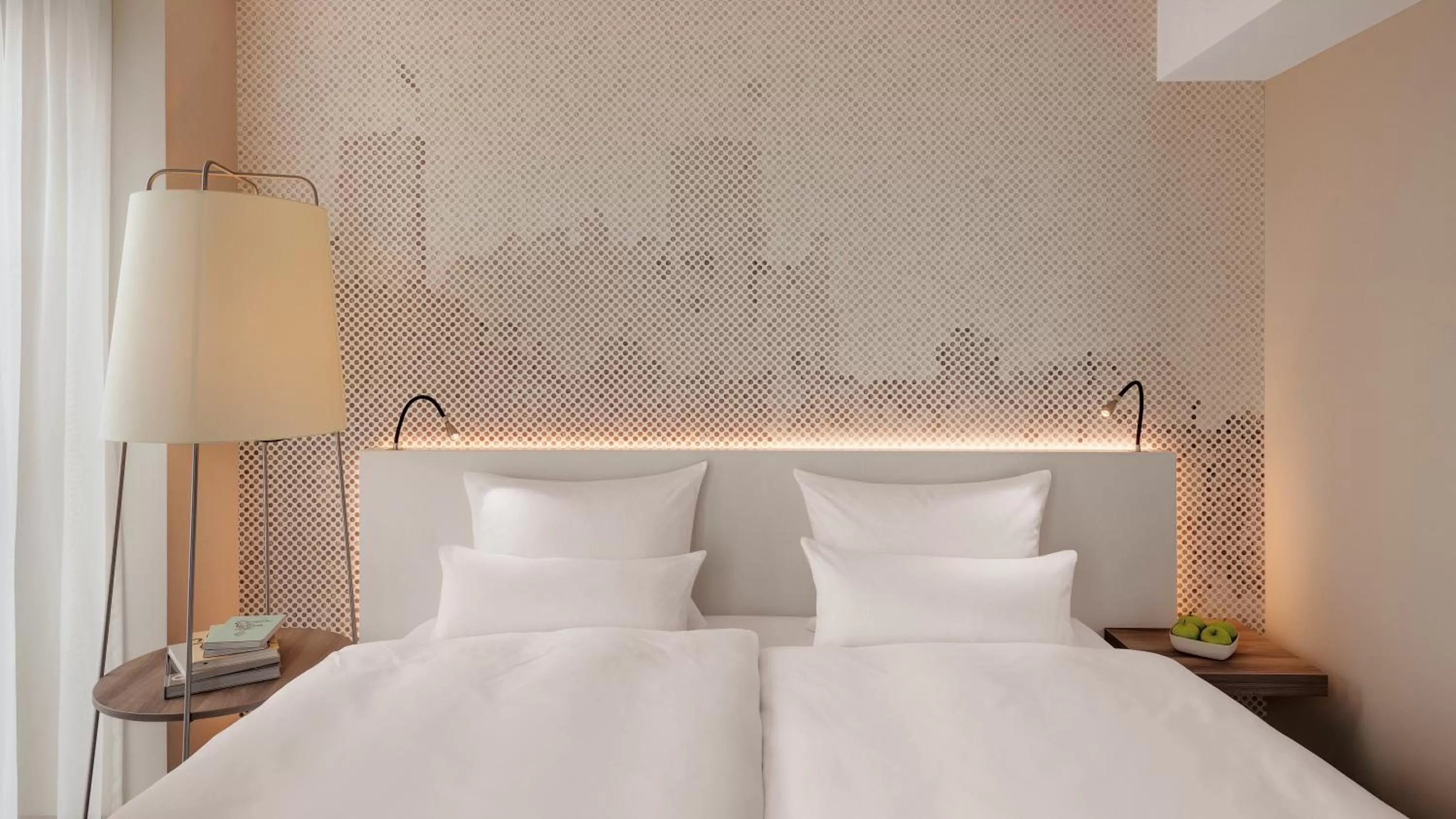 Bed in Hotel Stadt Lörrach