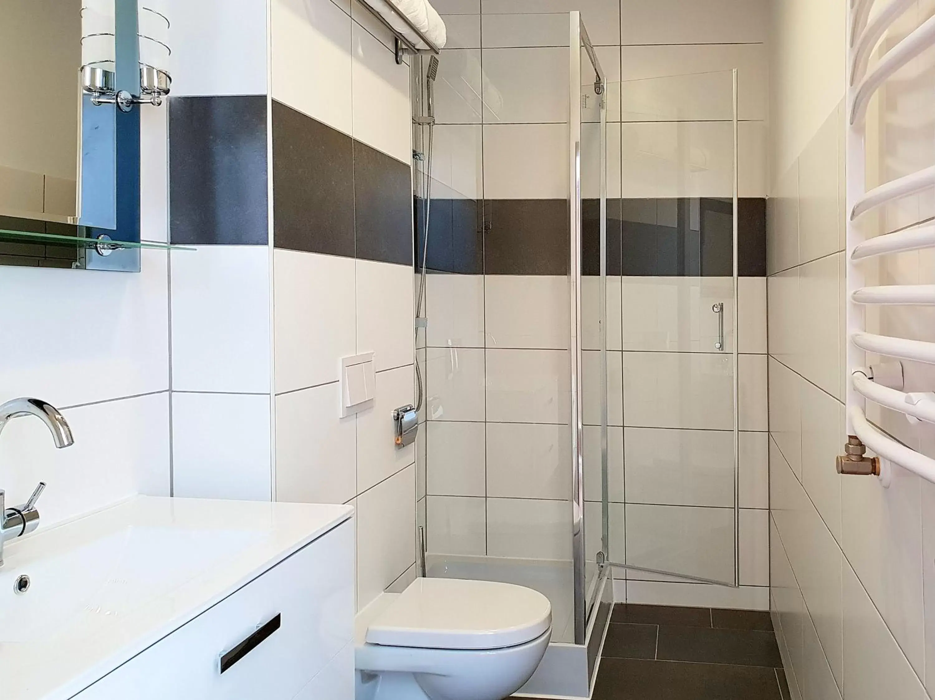 Deluxe Double Room with Bath in Hotel Denbu Deluxe Double Room with Bath in Hotel Denbu