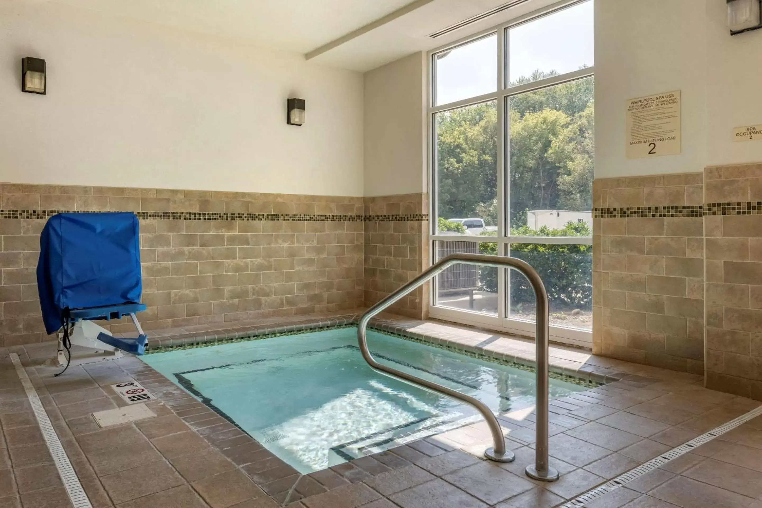 On site, Swimming Pool in Comfort Inn & Suites