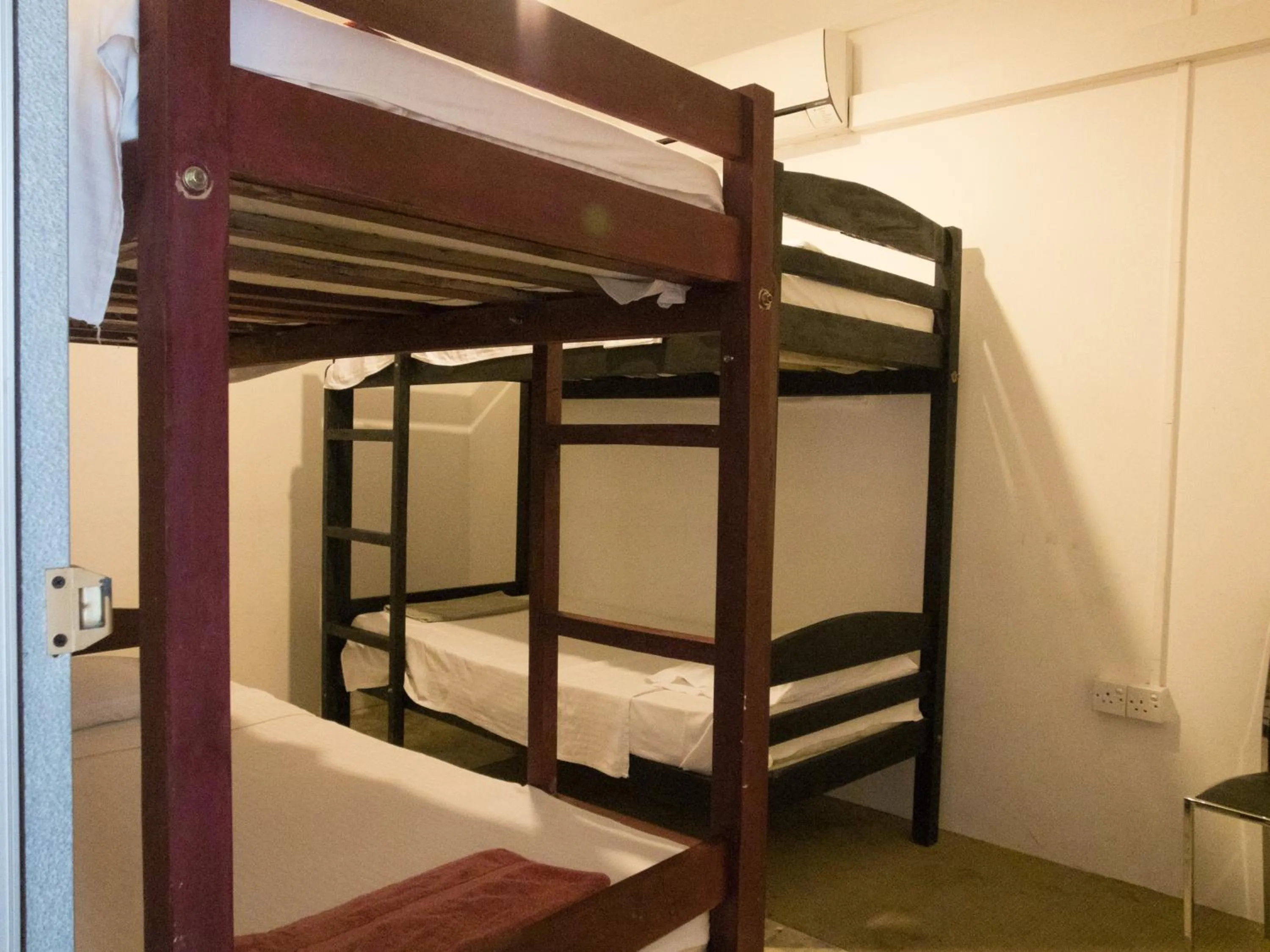 bunk bed, Bed in Backpack Lanka