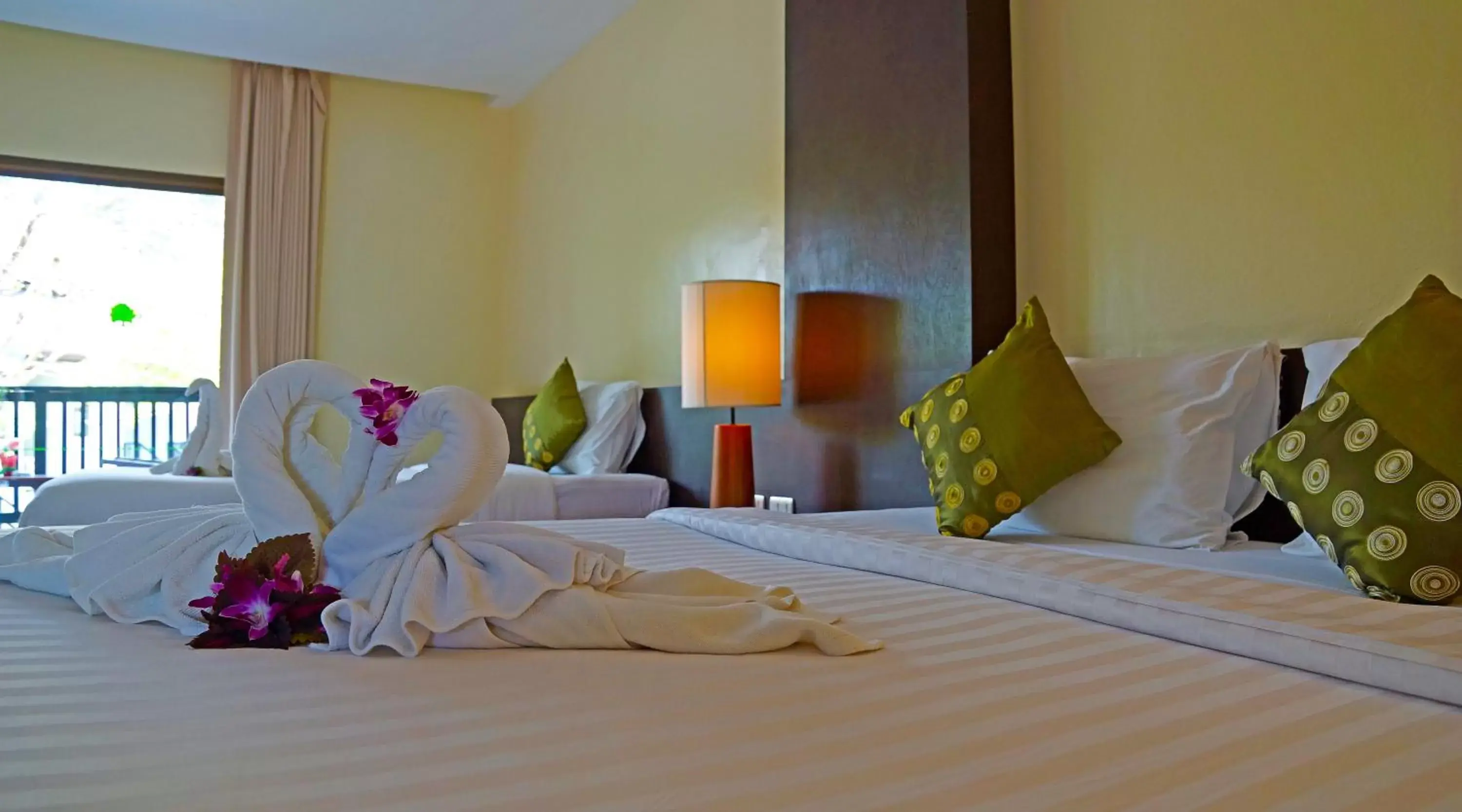 Bed in Palm Galleria Resort-SHA Extra Plus