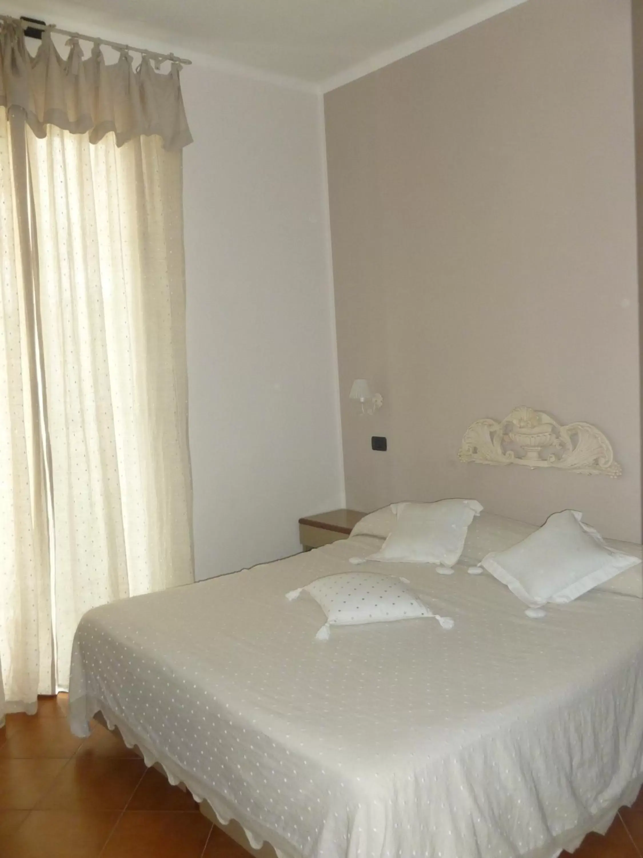 Bed in Hotel Bergamo Mare Mhotelsgroup