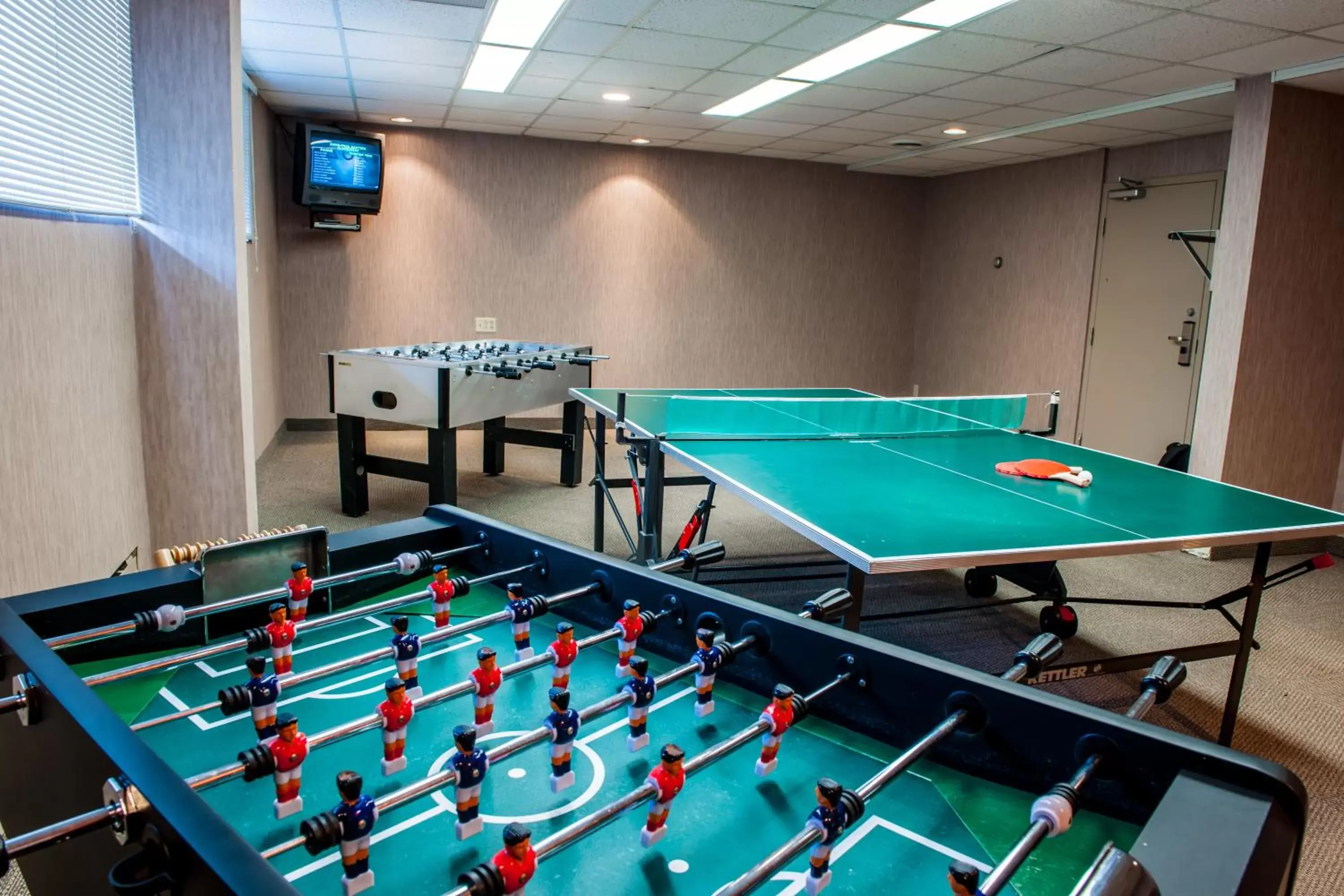 Game Room, Table Tennis in Hôtel Castel