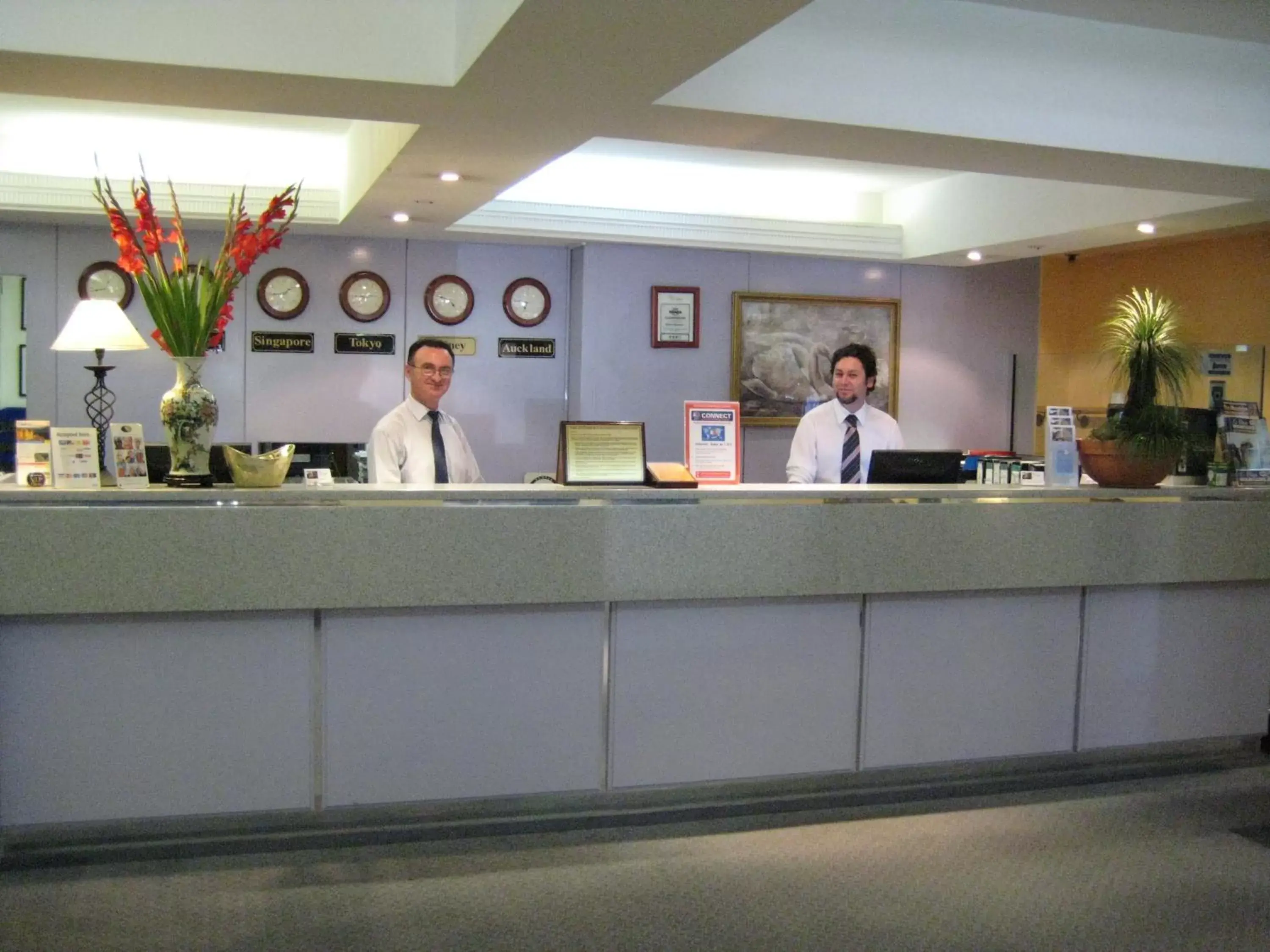 Lobby or reception in Devere Hotel