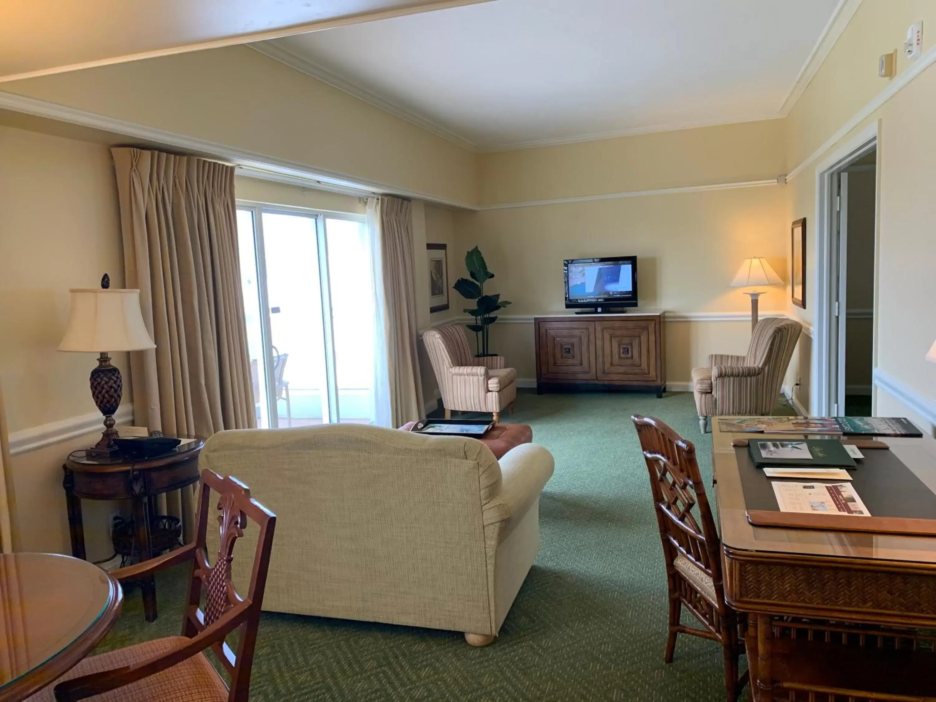 Living room, Seating Area in The Lago Mar Beach Resort and Club