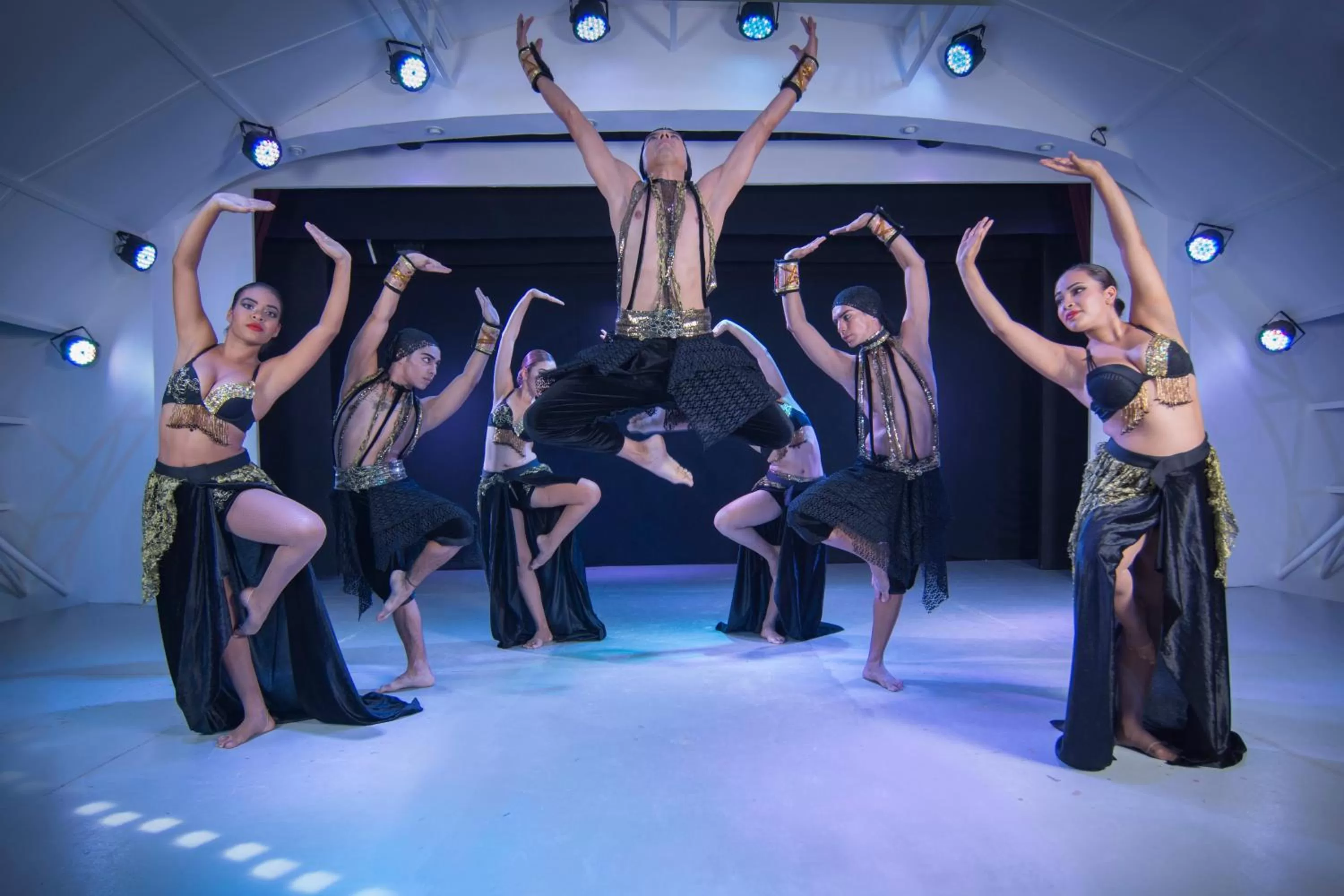 Evening entertainment, Other Activities in Tesoro Manzanillo All Inclusive