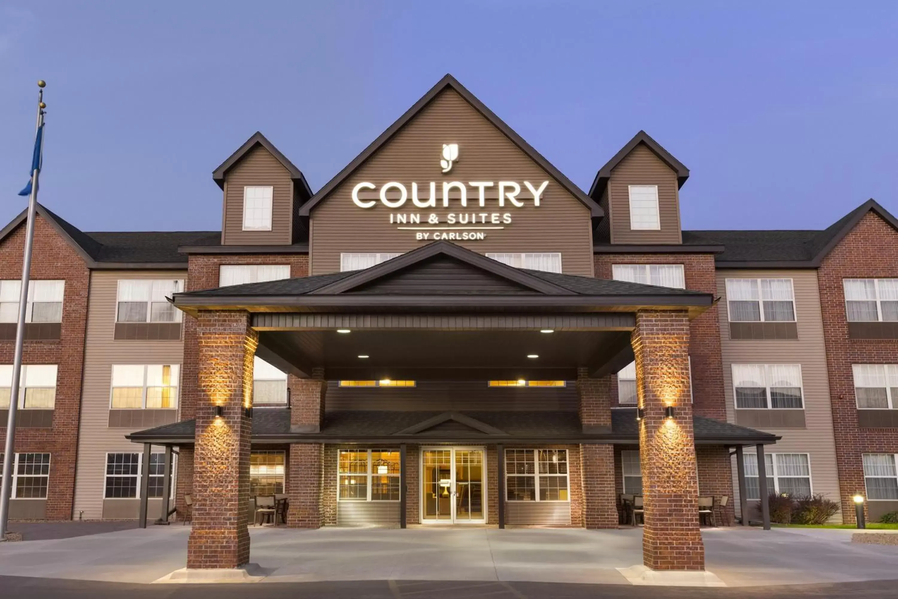 Facade/entrance in Country Inn & Suites by Radisson, Rochester South, MN