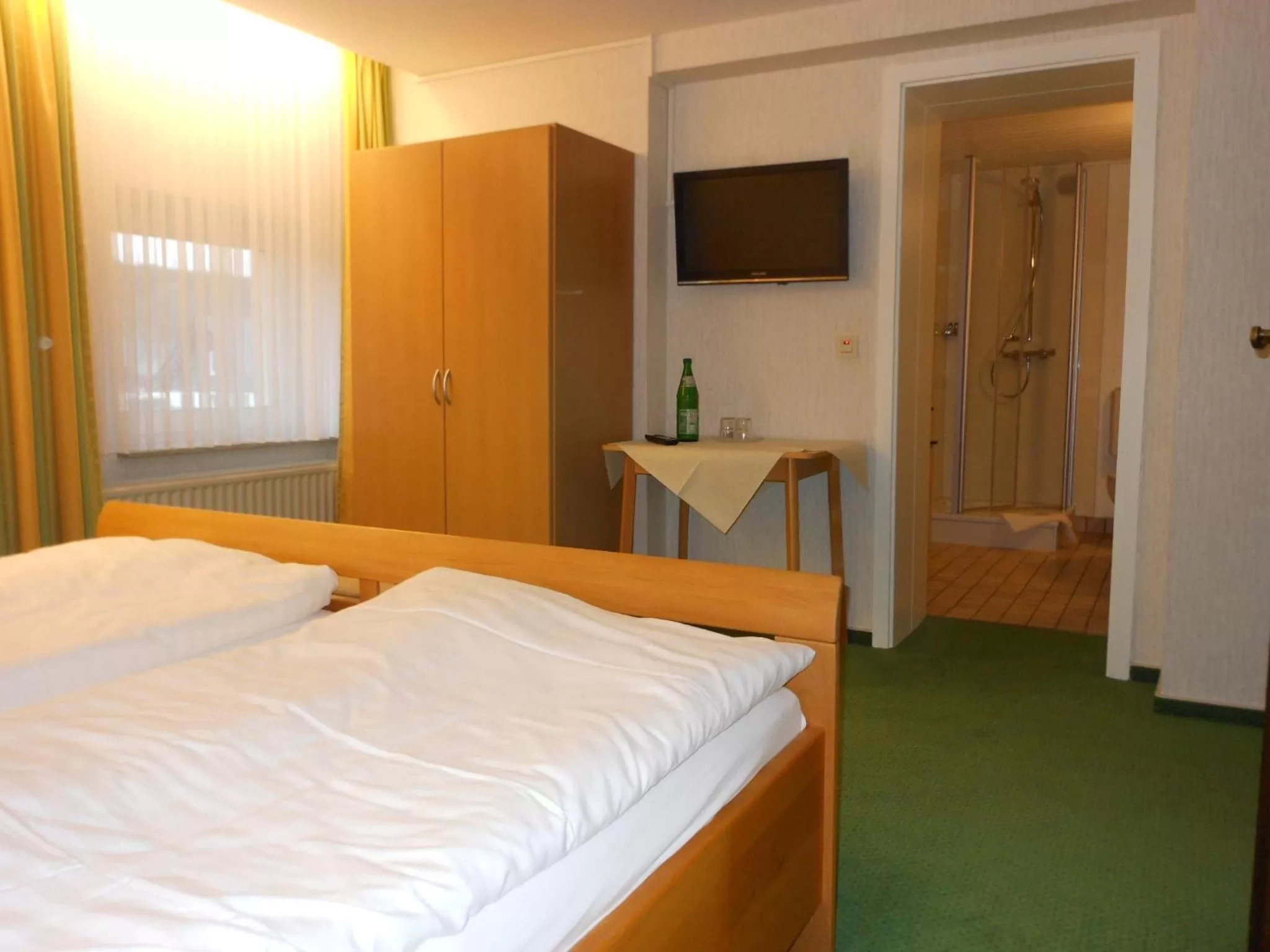 Bedroom, Bed in Westfalenhof Garni