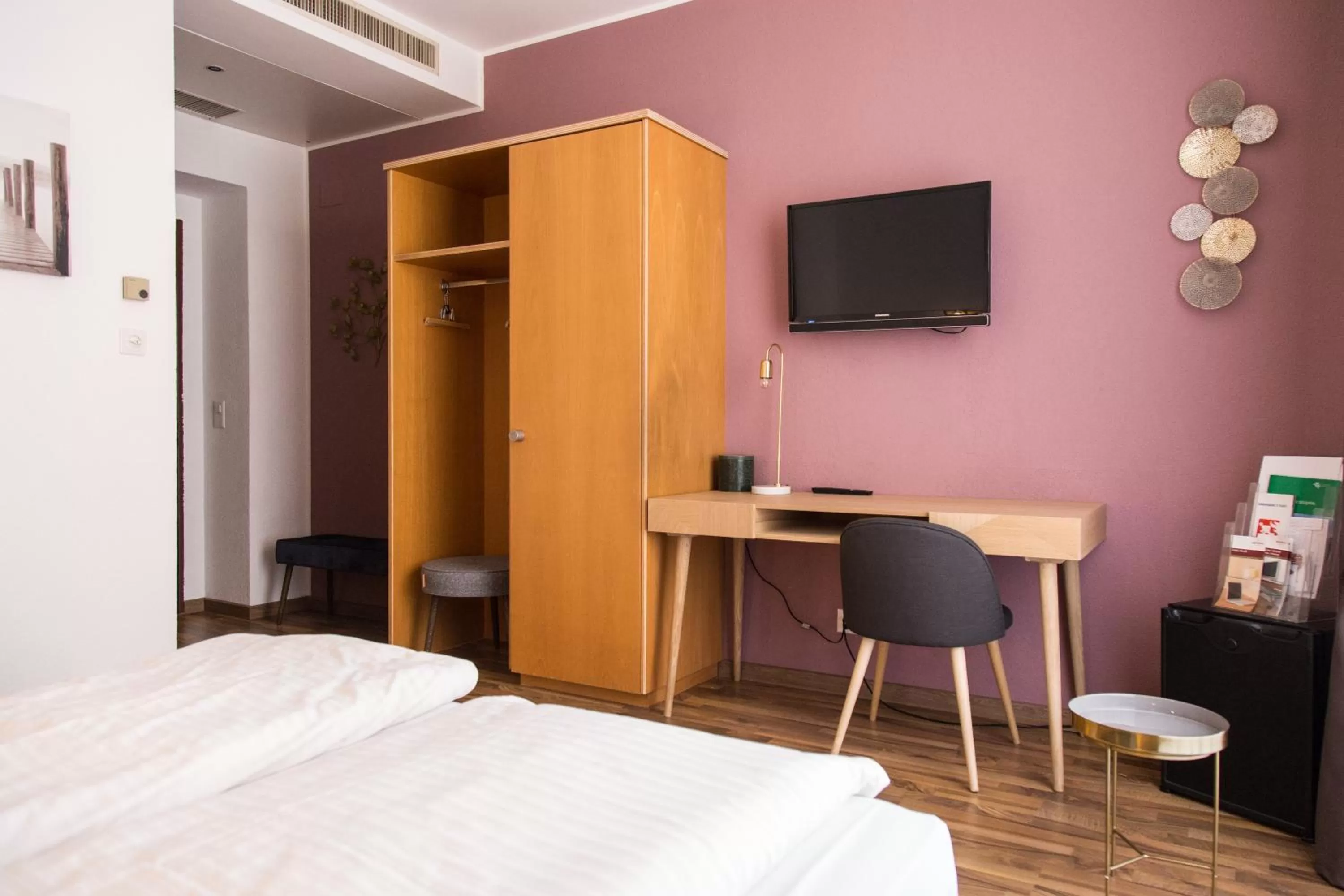 Bed in Enjoy 1313AG Hotel Touring