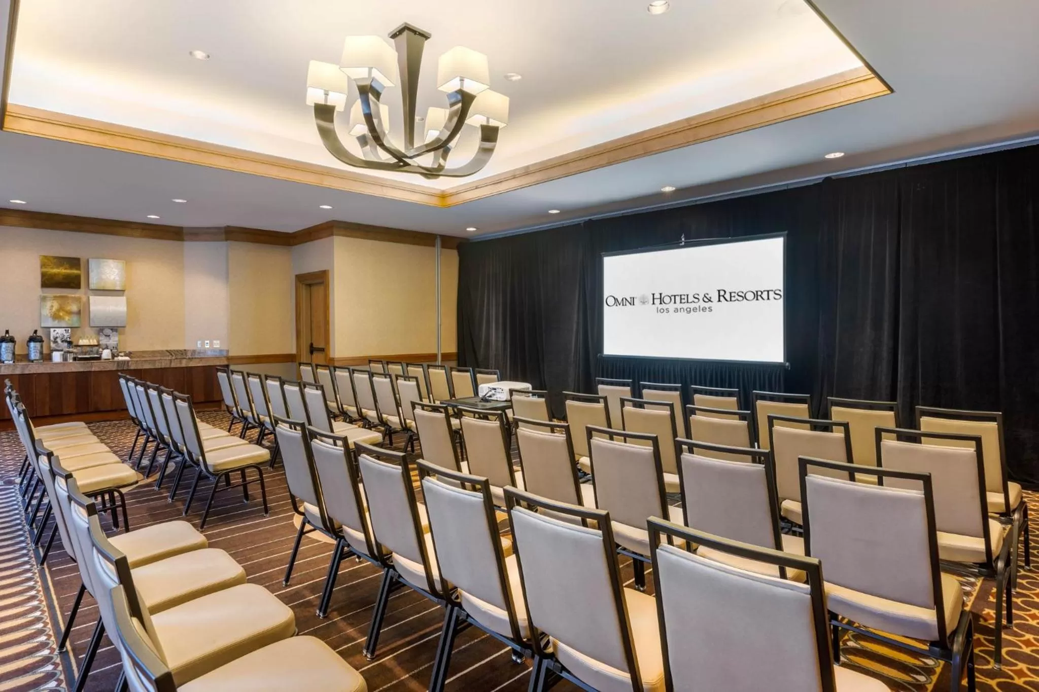 Meeting/conference room in Omni Los Angeles Hotel
