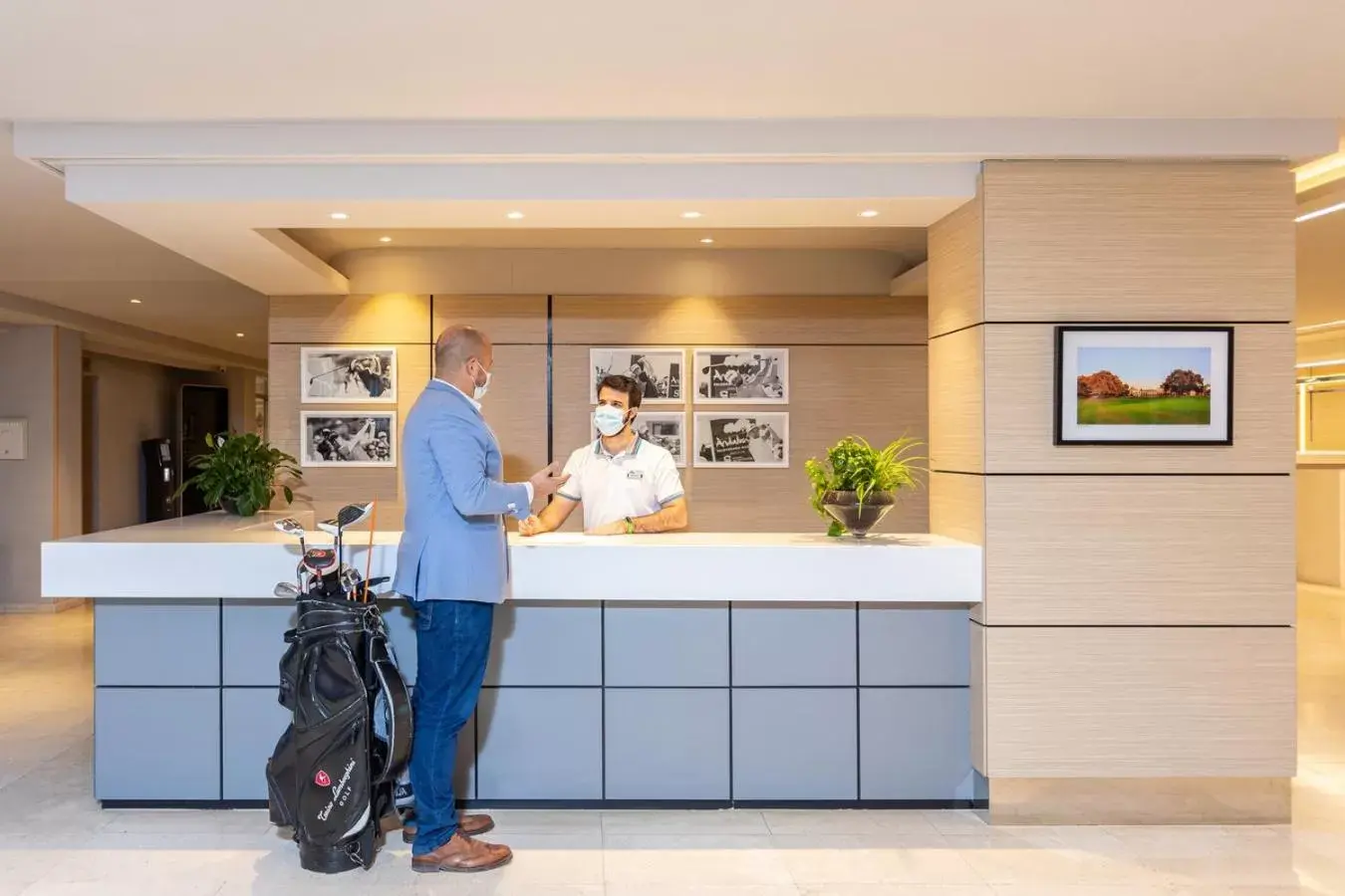 Lobby or reception in Hotel Apartamentos Pyr Fuengirola
