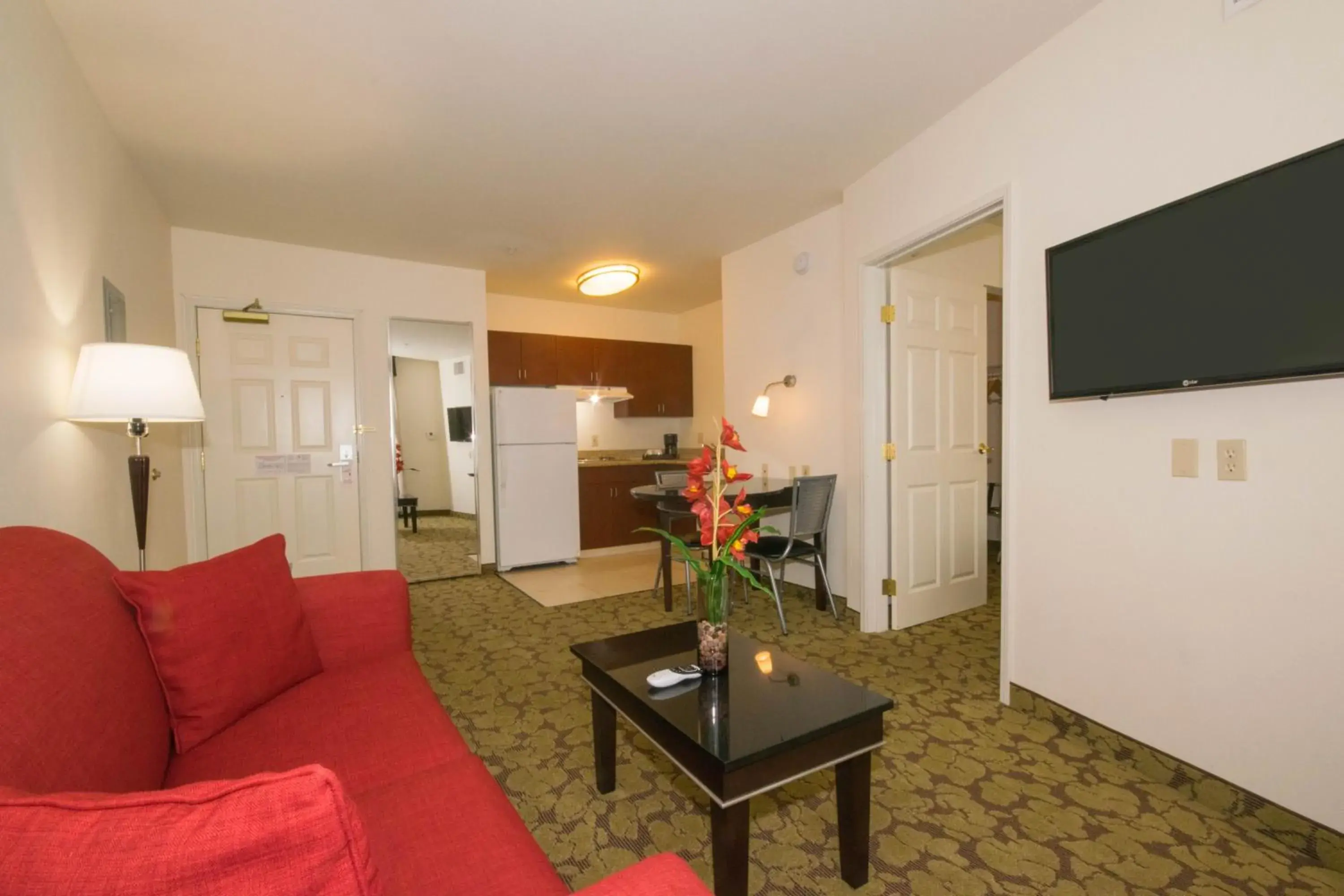 Living room, Seating Area in Hotel Extended Studio Inn Living room, Seating Area in Hotel Extended Studio Inn