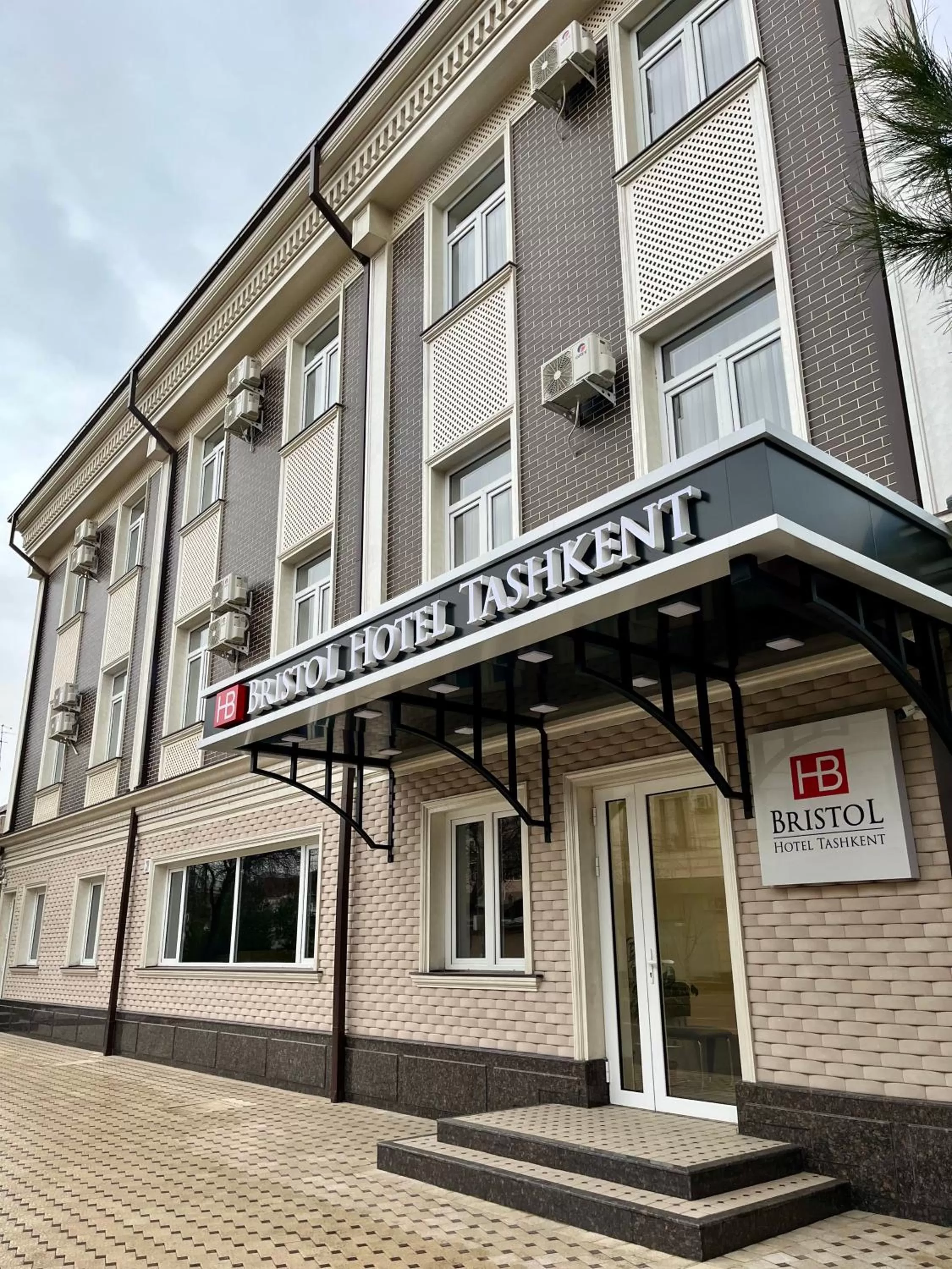 Property Building in Bristol Hotel Tashkent