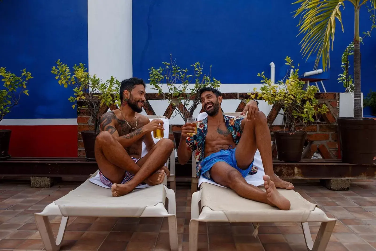 Drinks in La Iguana Vallarta LGBT - Romantic Zone - Party Clubbing Street