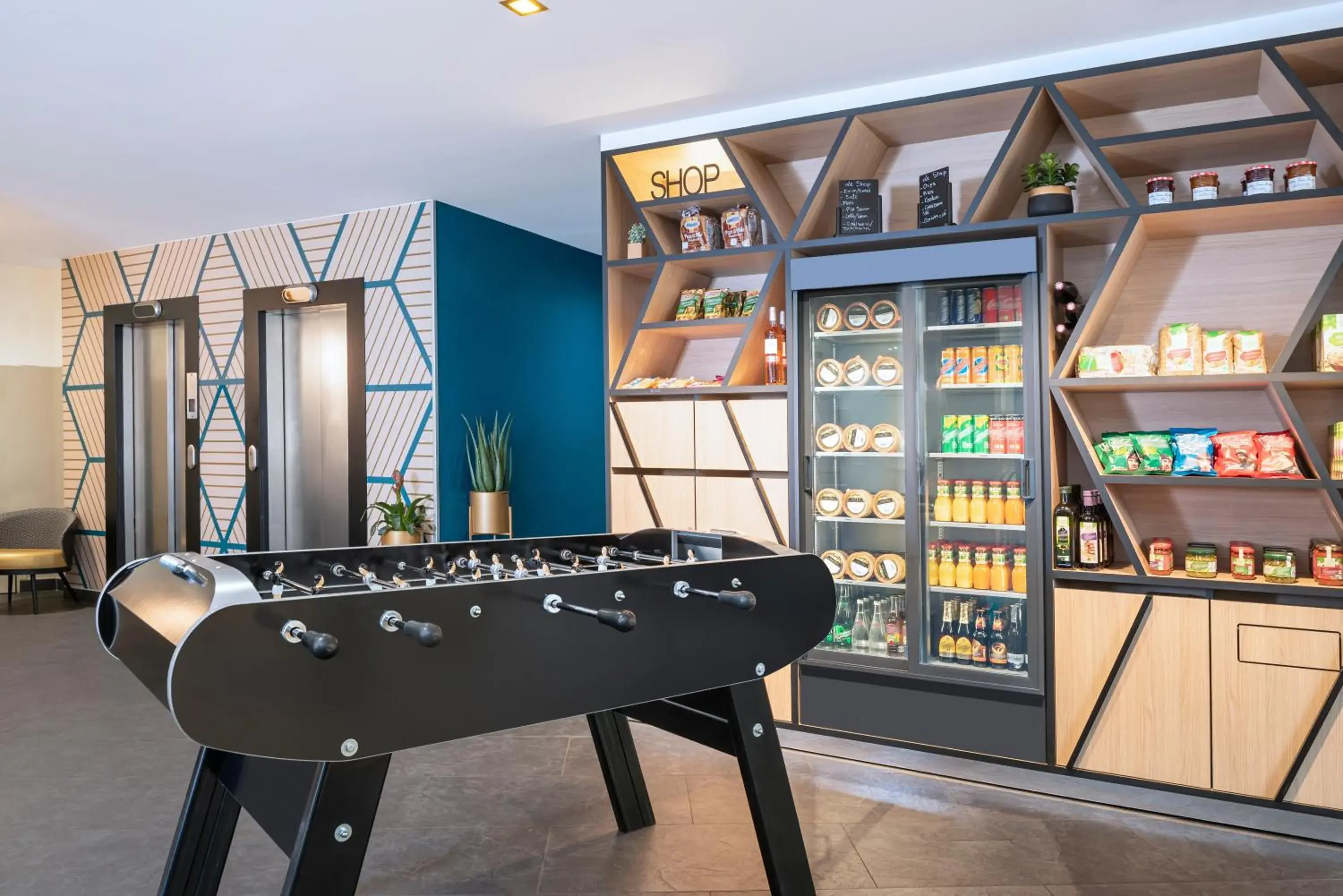 Lobby or reception in Aparthotel Adagio Paris Montrouge Lobby or reception in Aparthotel Adagio Paris Montrouge