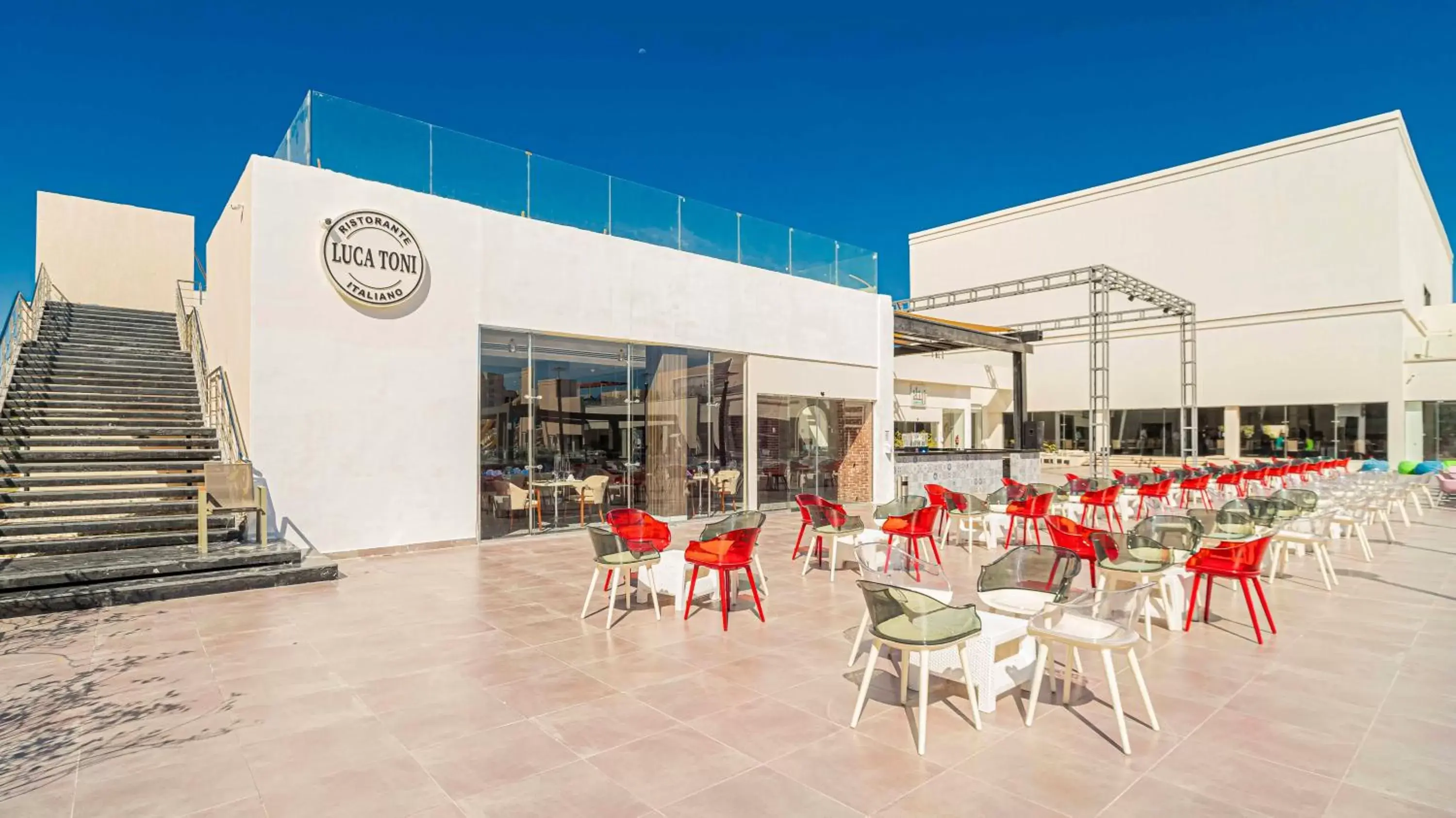 Lounge or bar, Restaurant/Places to Eat in Amarina Abu Soma Resort & Aquapark