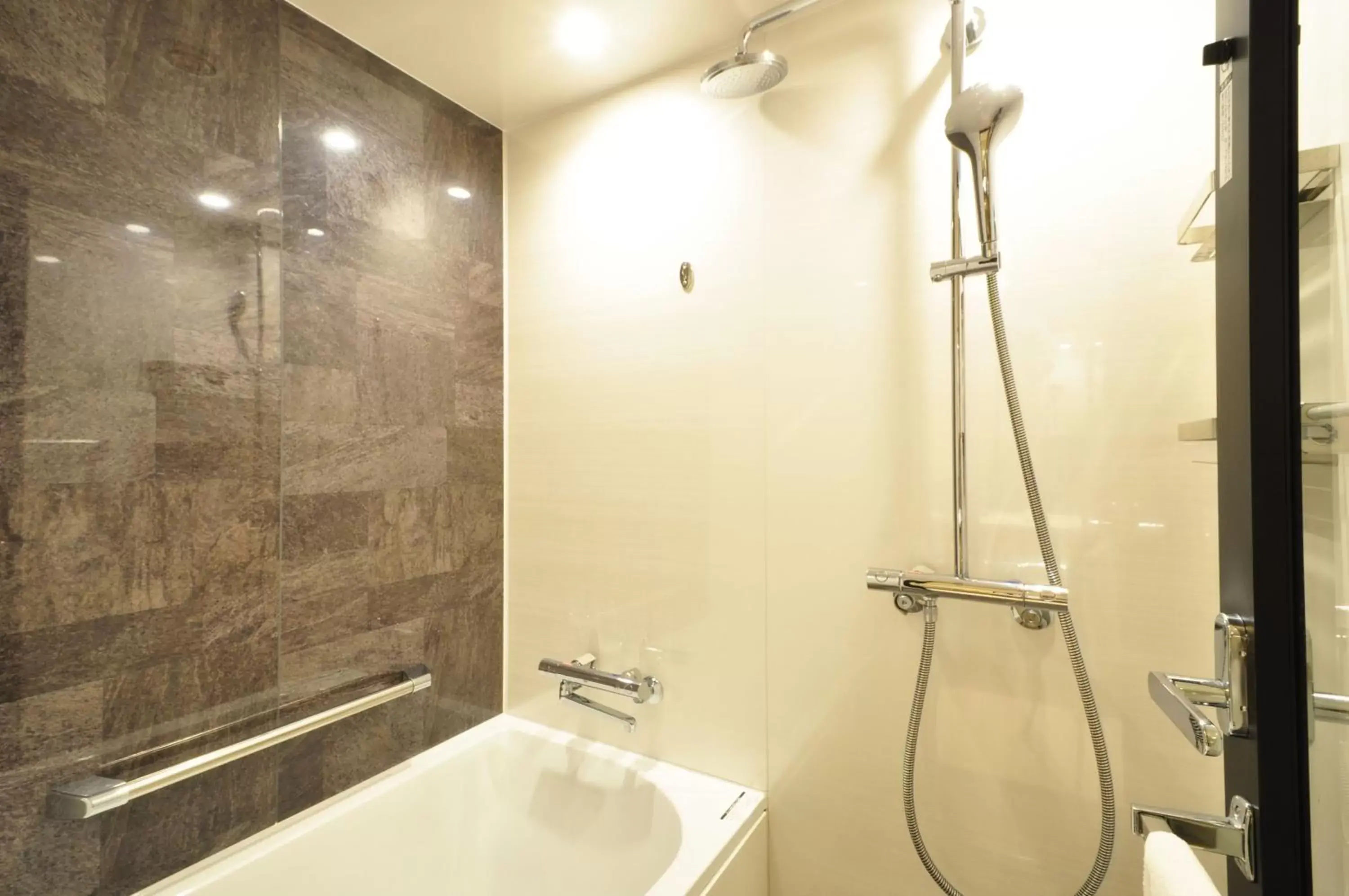 Shower, Bathroom in Hotel JAL City Sapporo Nakajima Park