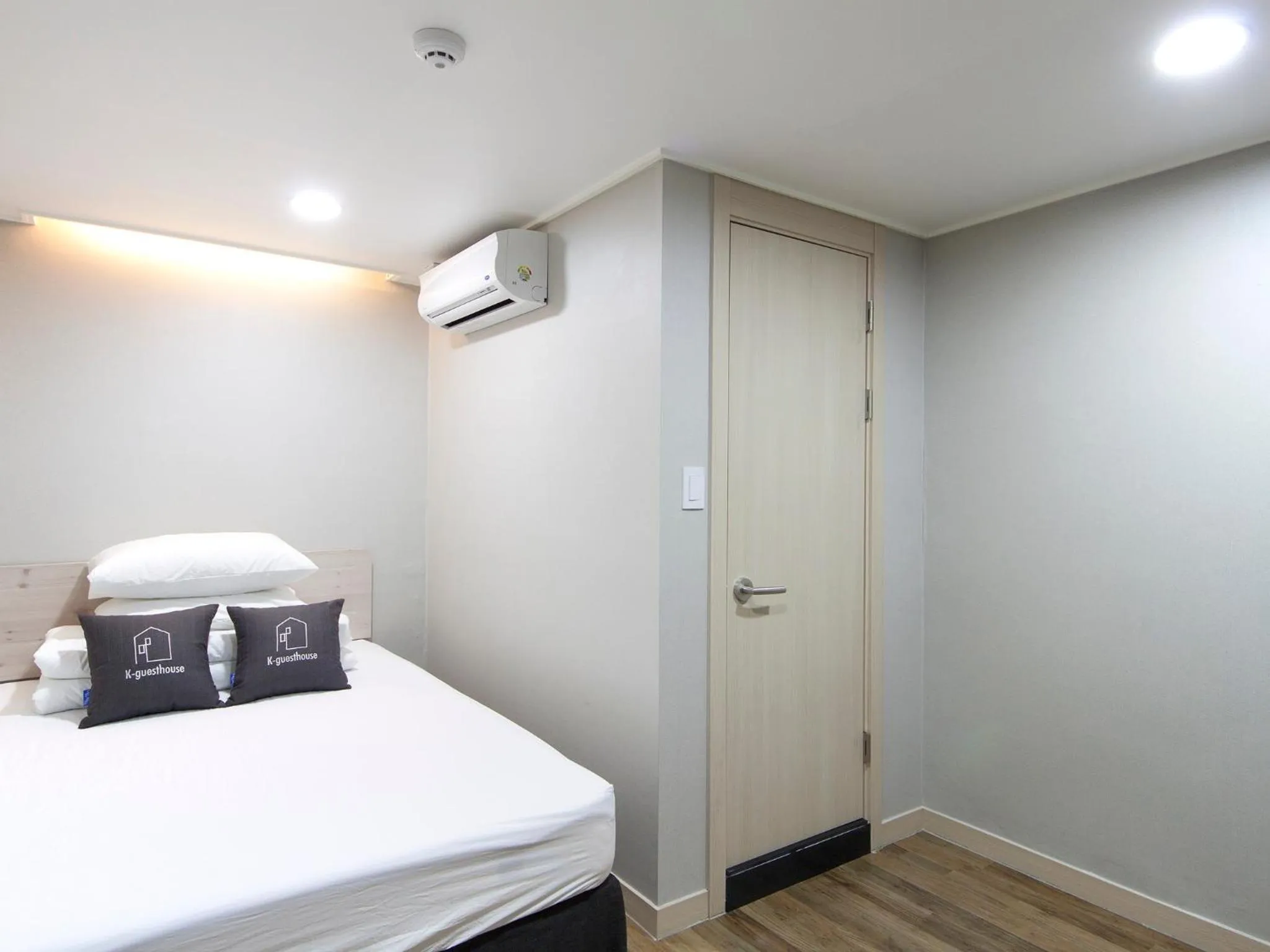 Bed in K-Grand Hostel Gangnam1
